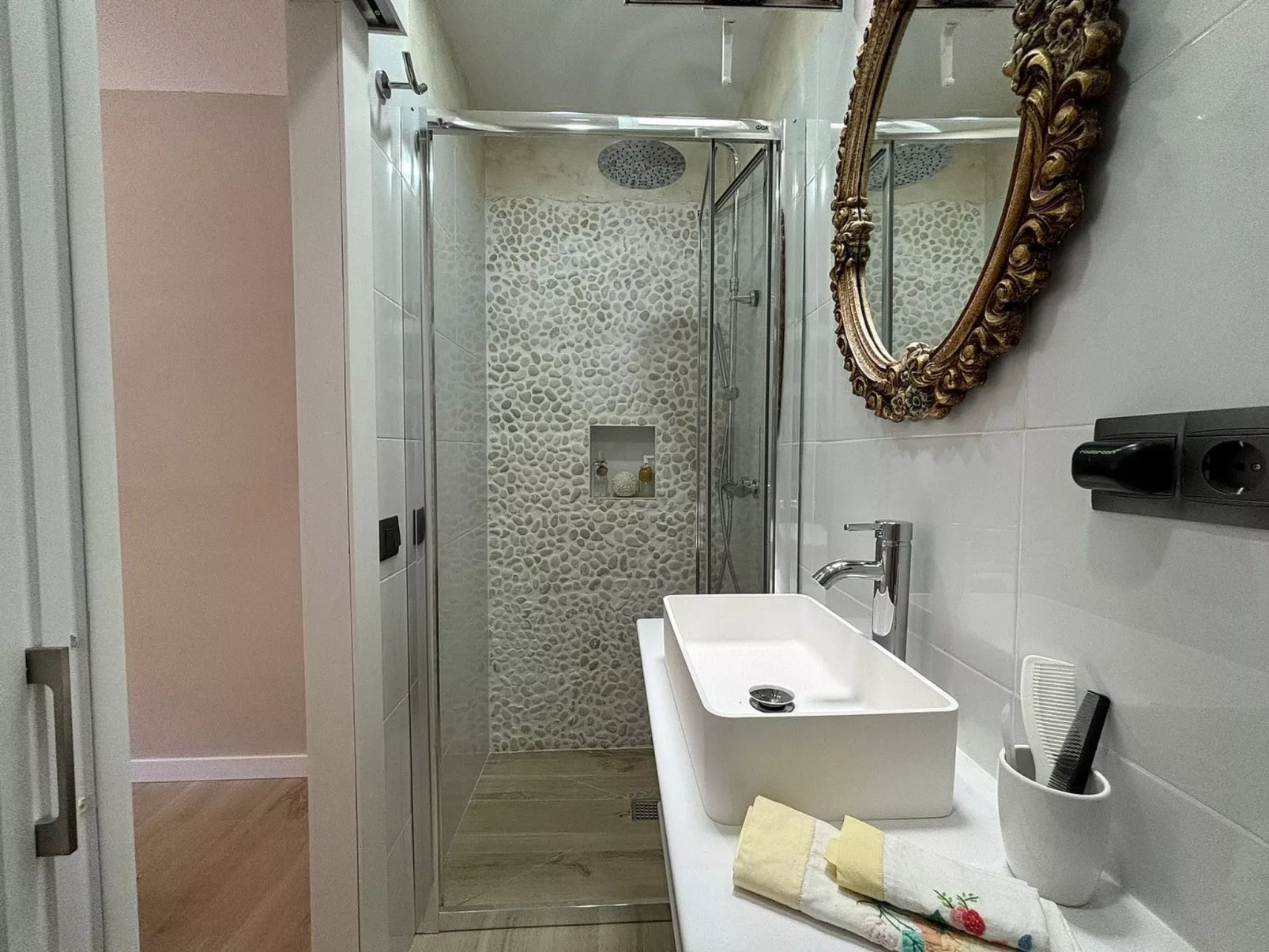 WELCS APARTAMENTO 197 PDA  JUNTO AL MAR - Inside