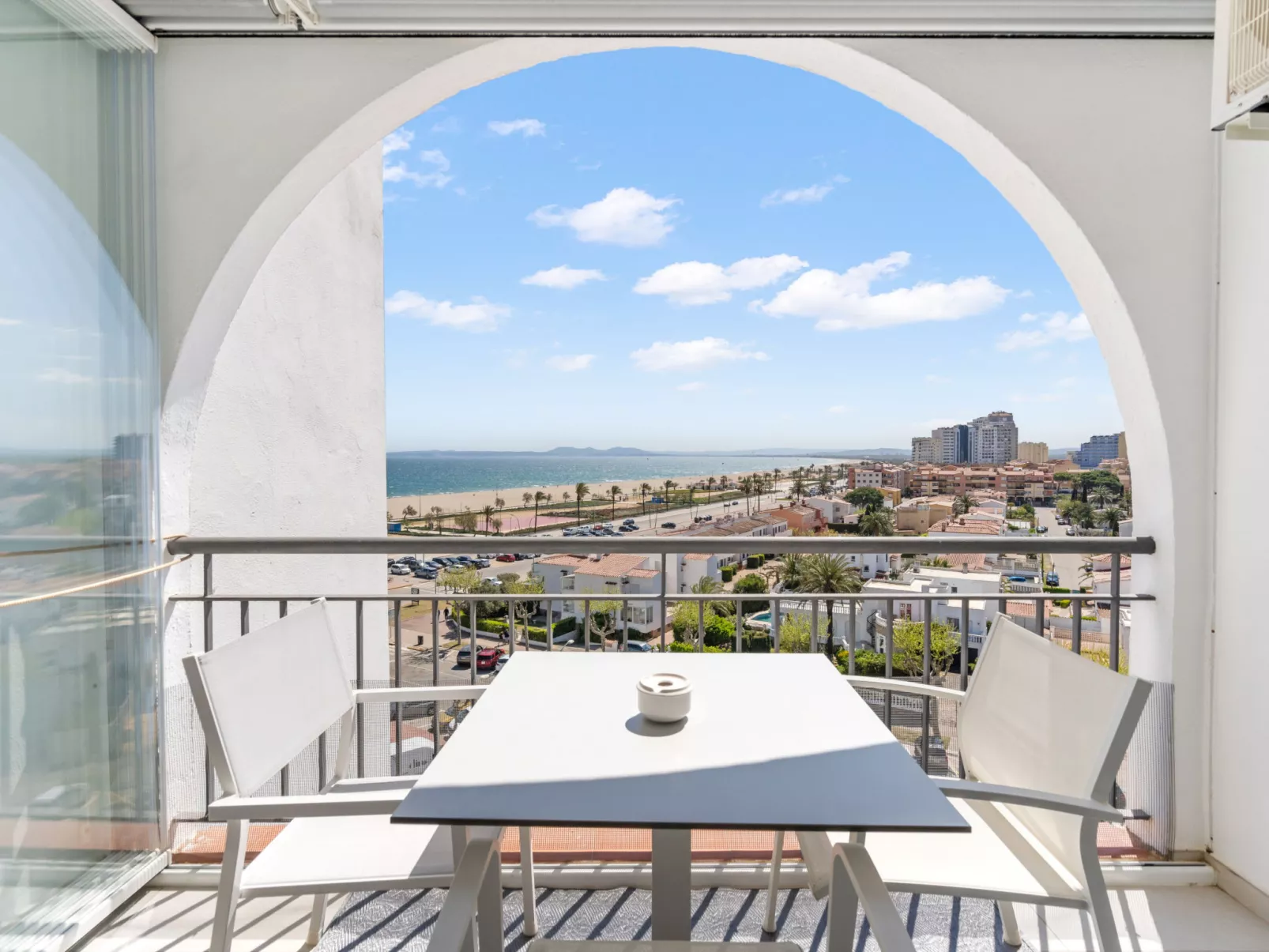 WELCS ESTUDIO 057 EMP Frente al Mar - Draußen