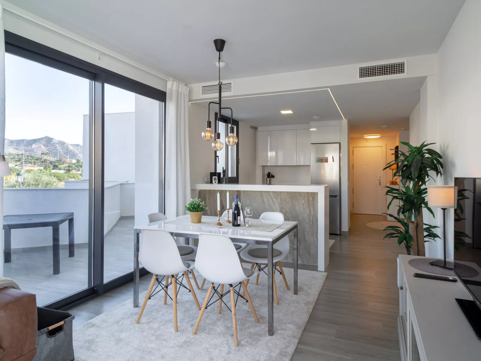 Royal Palm Luxe by Casasol - Inside