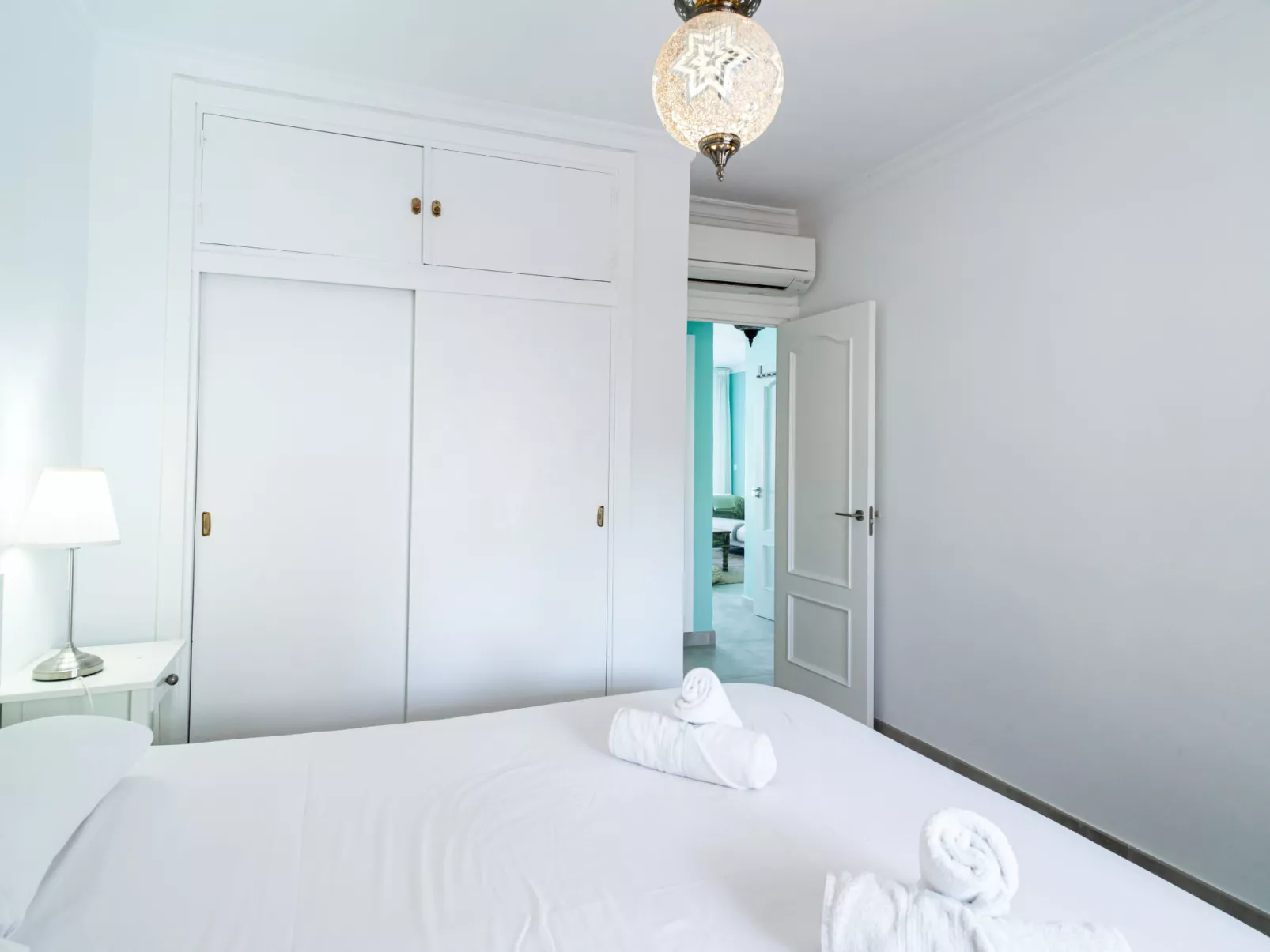 Carabeo 20 Apartment by Casasol - Inside