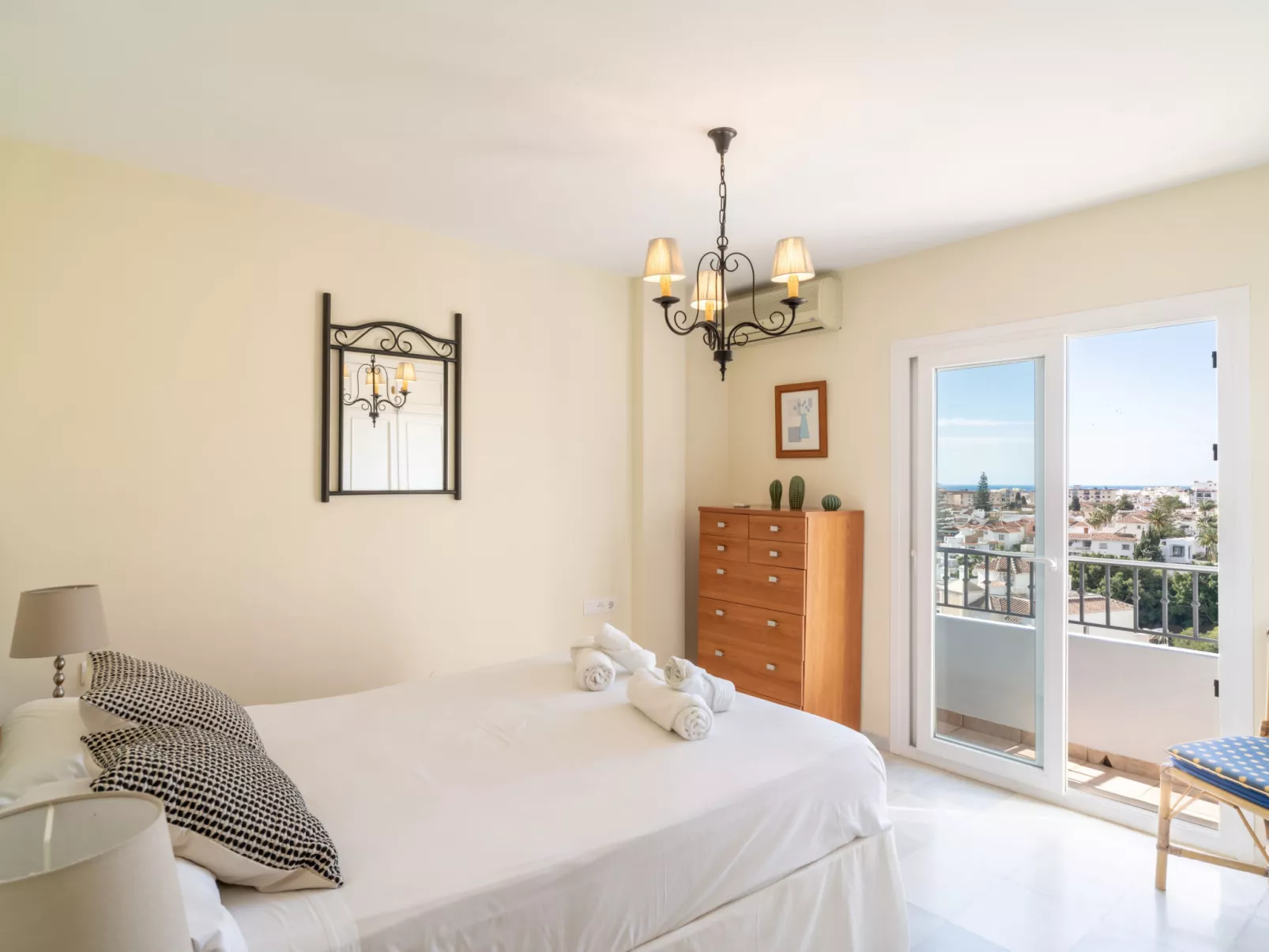 Fuentesol 16 Casa Sunrise by Casasol - Inside