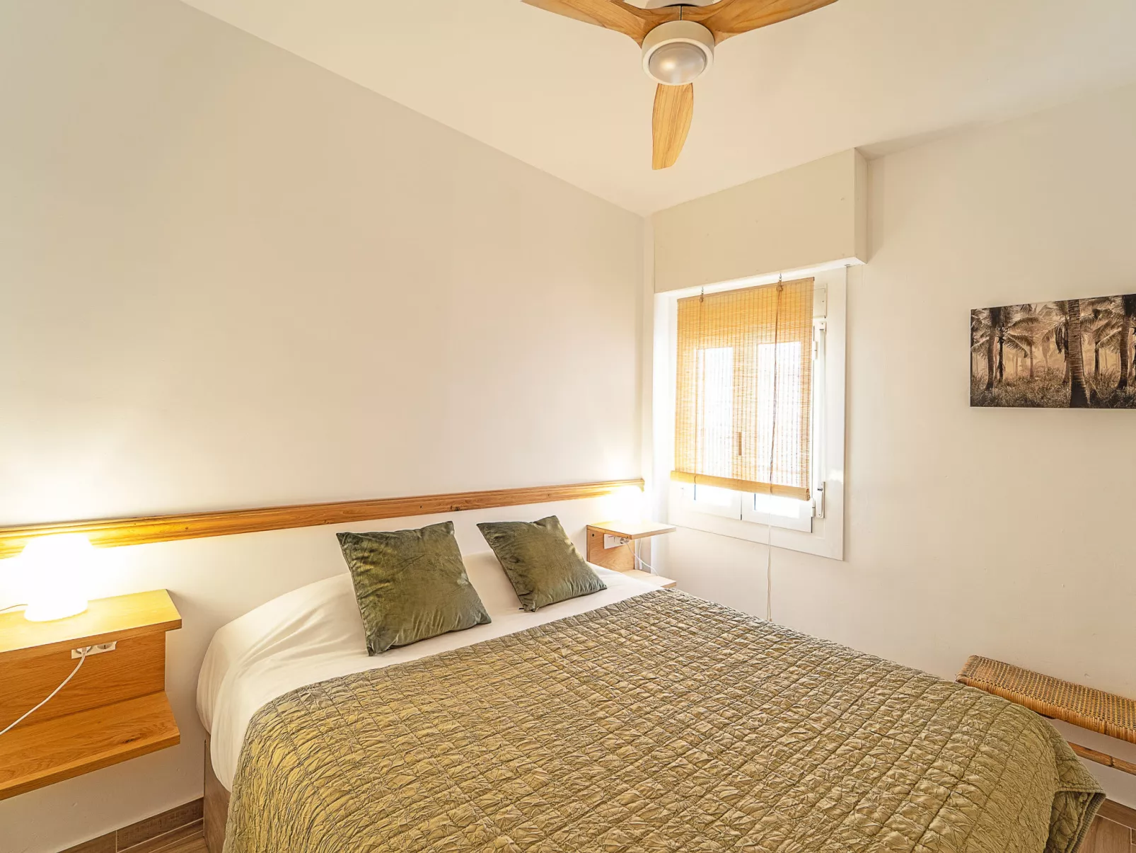 WELCS APARTAMENTO 143 EMP con vistas al canal - Inside