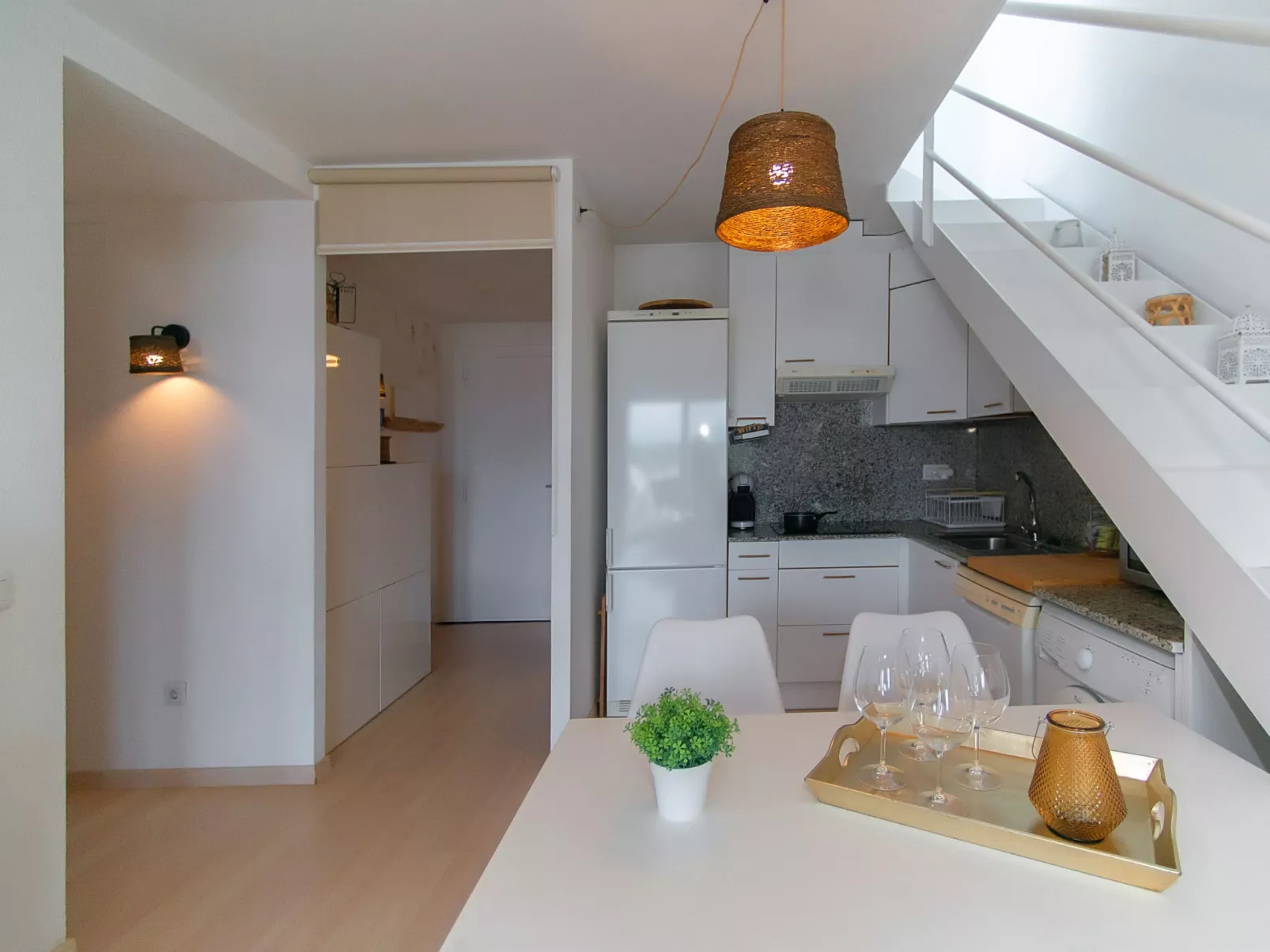 WELCS APARTAMENTO 254 EMP con vista al canal - Dedans