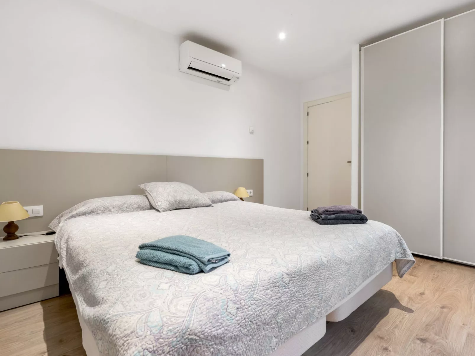 La Vida Sin Limites B EMP - Inside