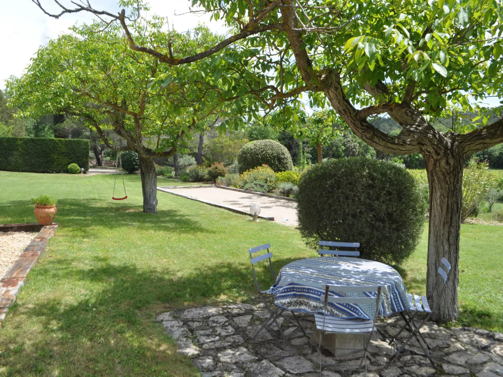 LES 2 PALMIERS - Draußen