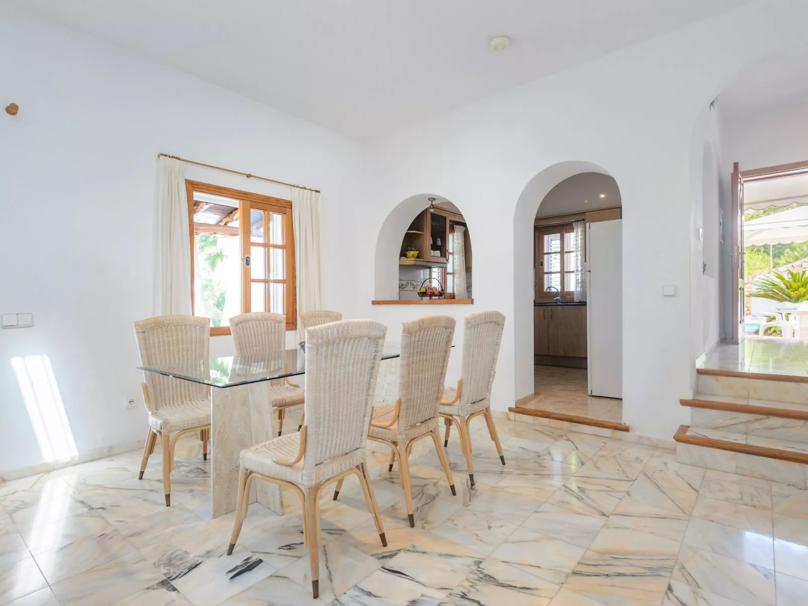 VILLA SA DESCUBERTA - Drinnen