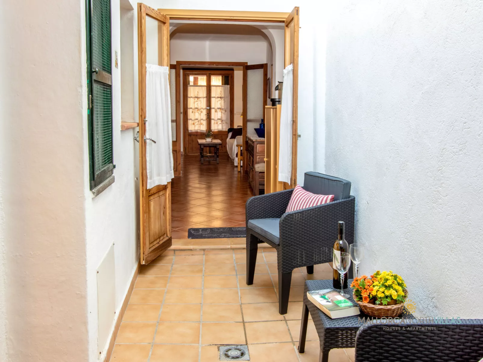 Casa Joana Acogedora Casa de Pueblo con Terraza - Inside