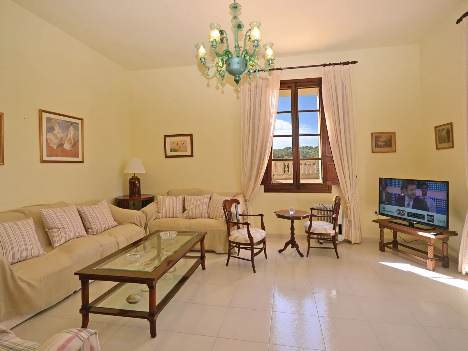 Son Granada - Drinnen