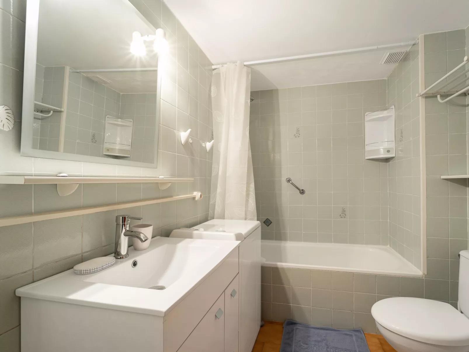 WELCS ESTUDIO 161 EMP frente al canal - Inside