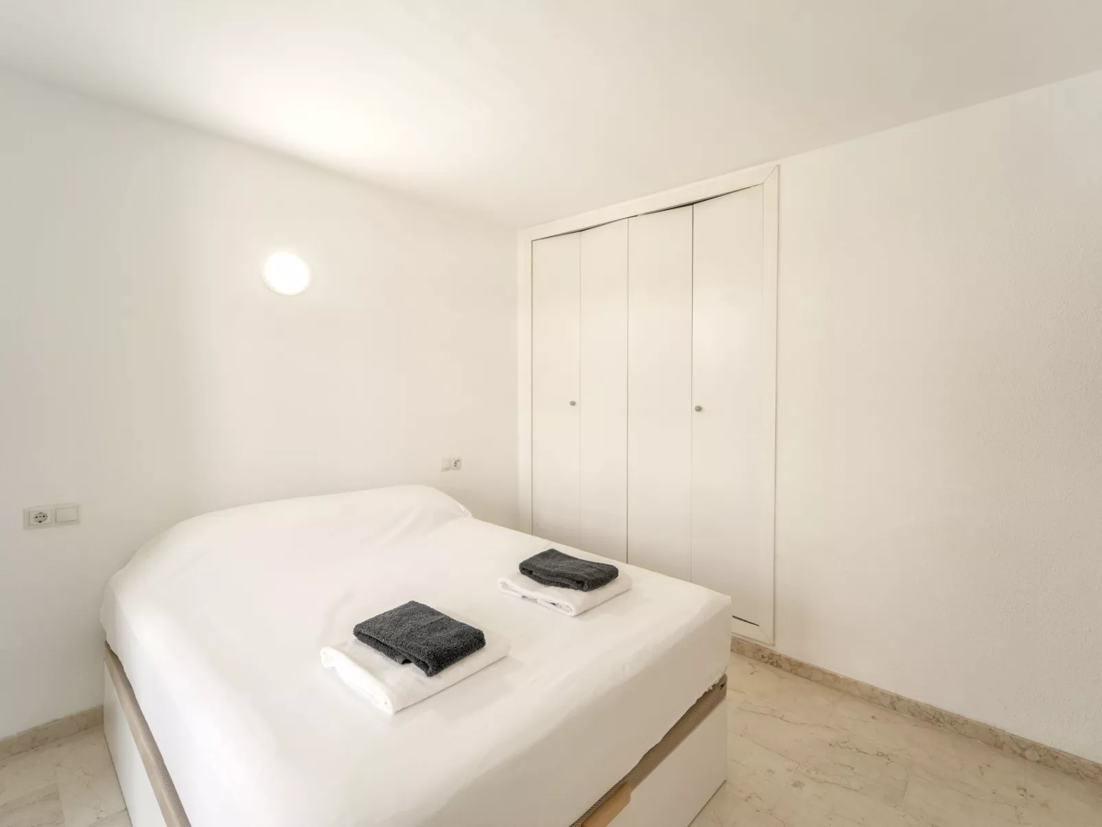 WELCS APARTAMENTO 145 EMP con vistas al canal - Dedans