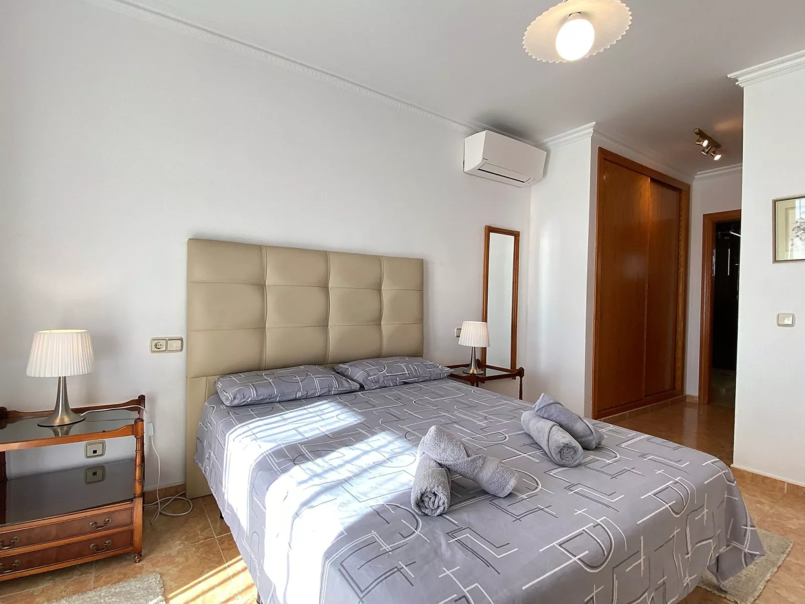Milenio 2E Apartment by Casasol - Drinnen
