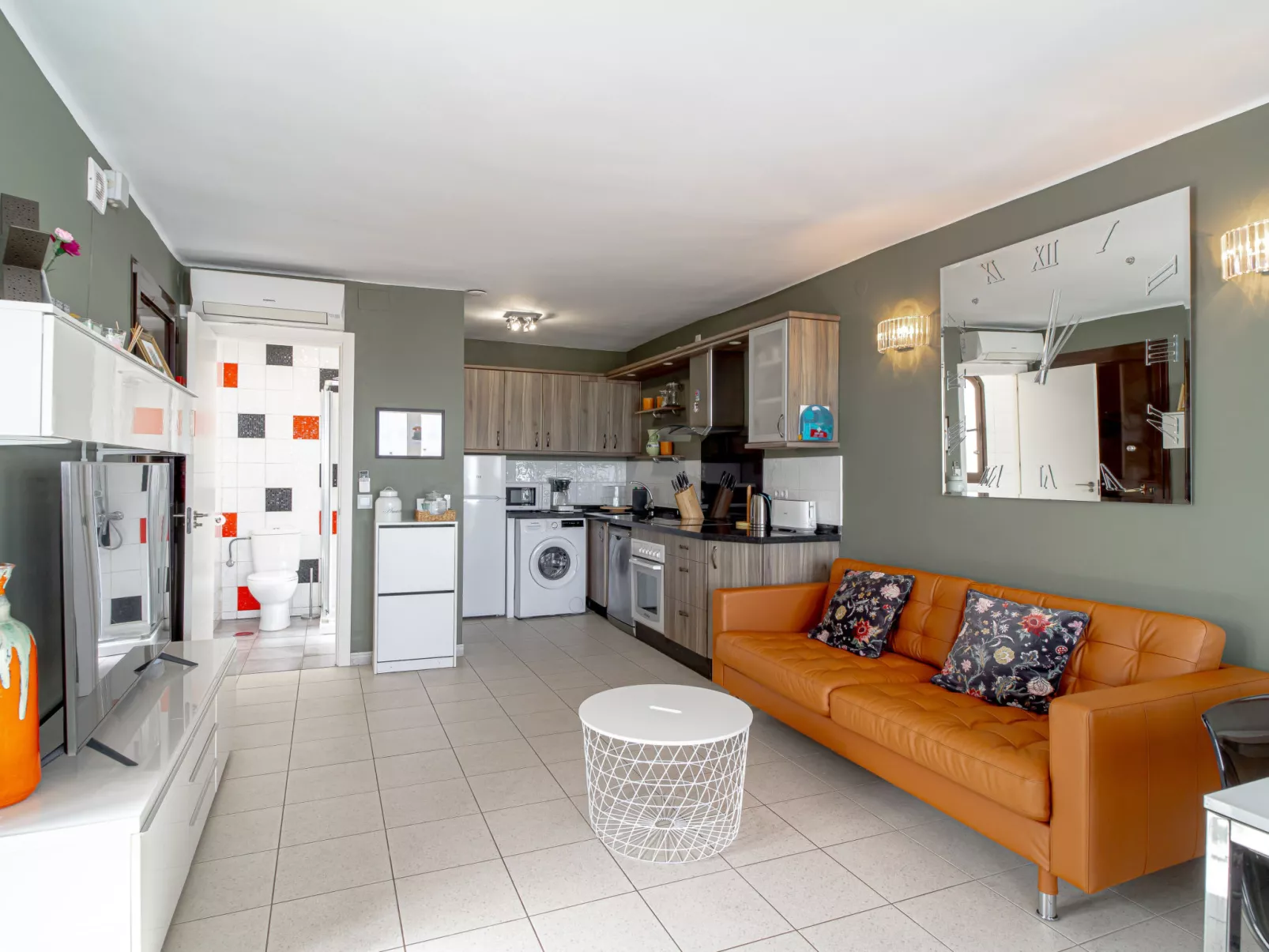 Capistrano Village Cactus by Casasol - Inside