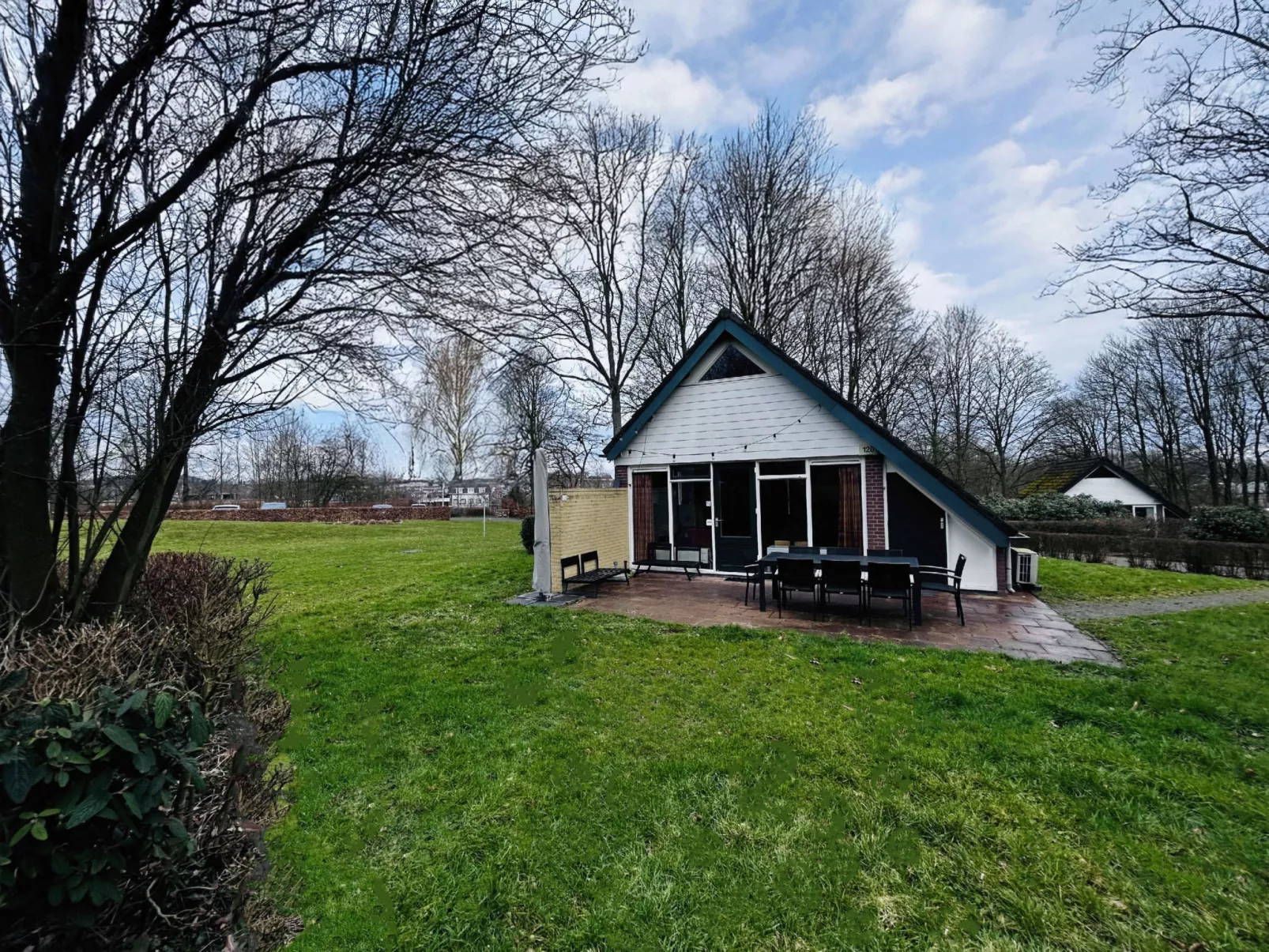 Bungalowpark Simpelveld - Delta 120 - Draußen