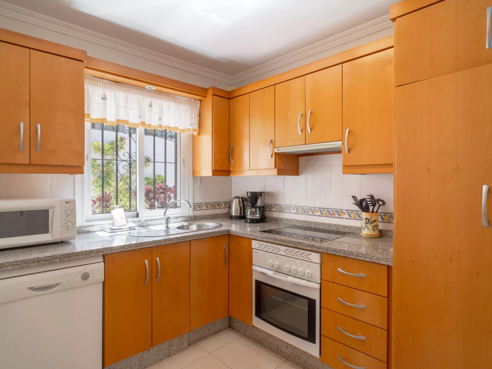 Aljamar 4A Burriana Beach by Casasol - Drinnen