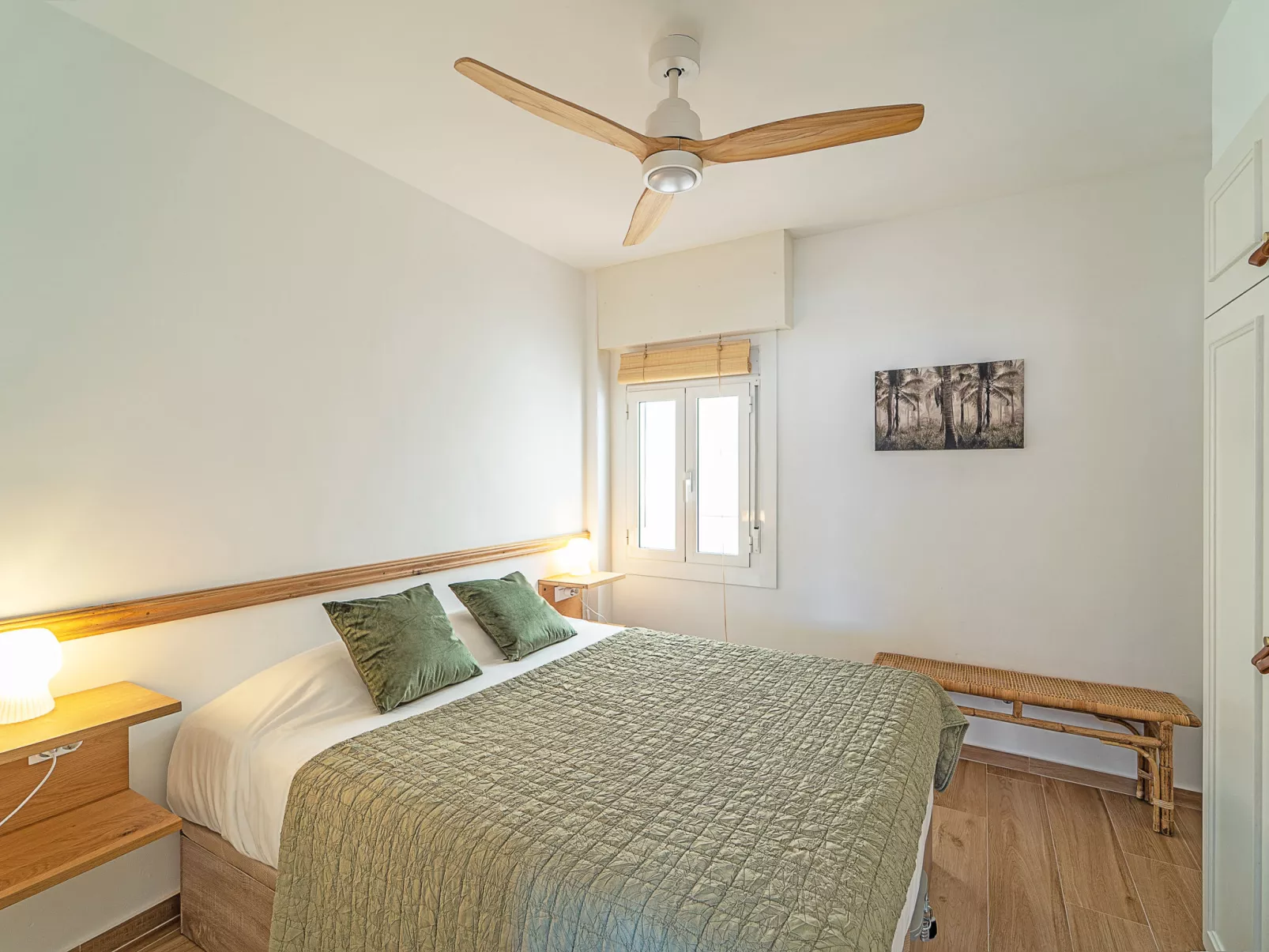 WELCS APARTAMENTO 143 EMP con vistas al canal - Inside