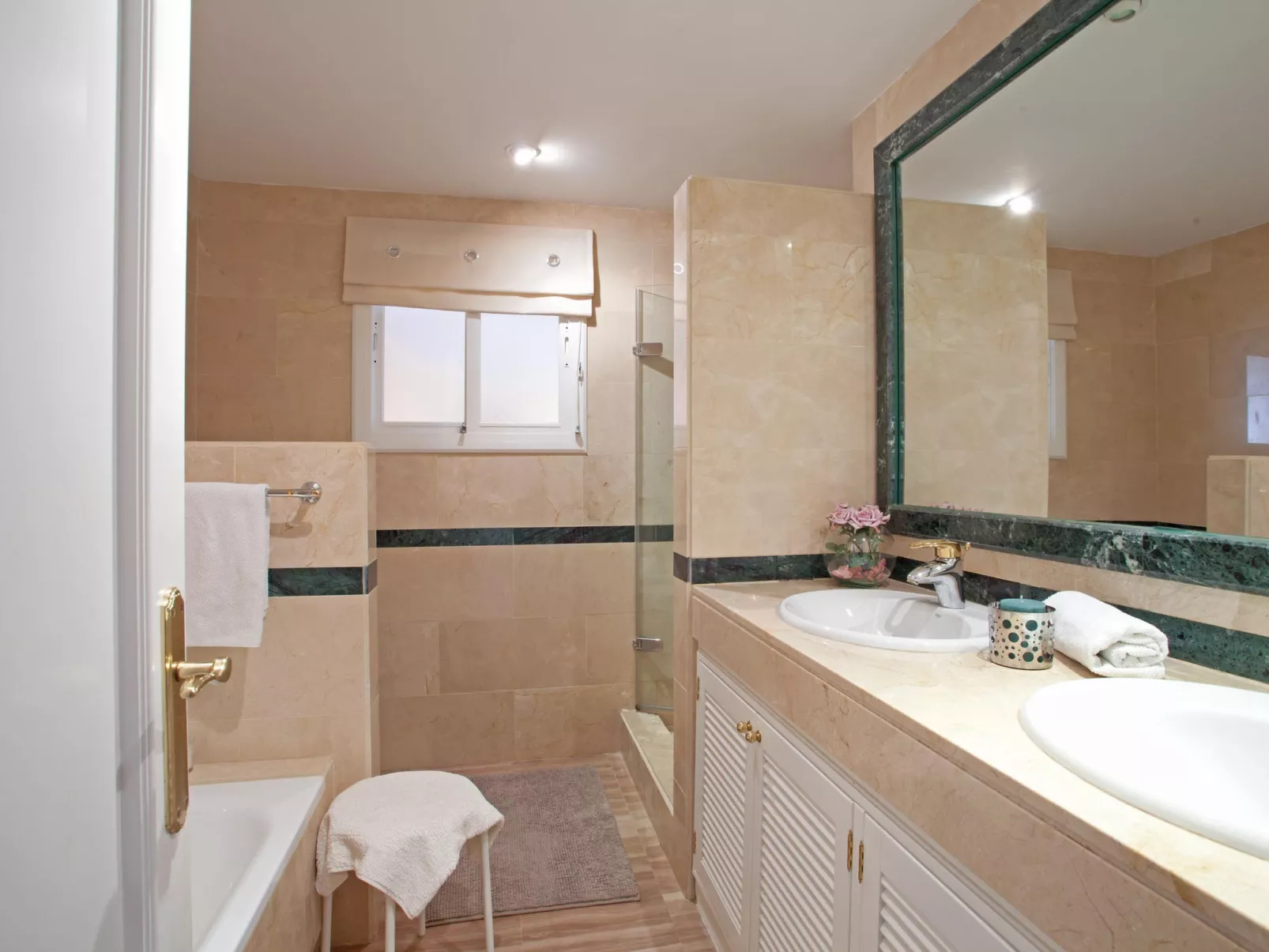 Hacienda Elviria - Dedans