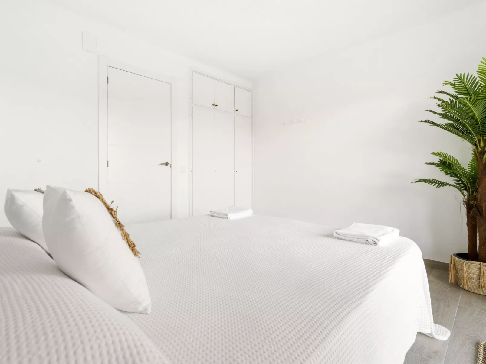 WELCS APARTAMENTO 101 EMP con vistas al Mar - Drinnen