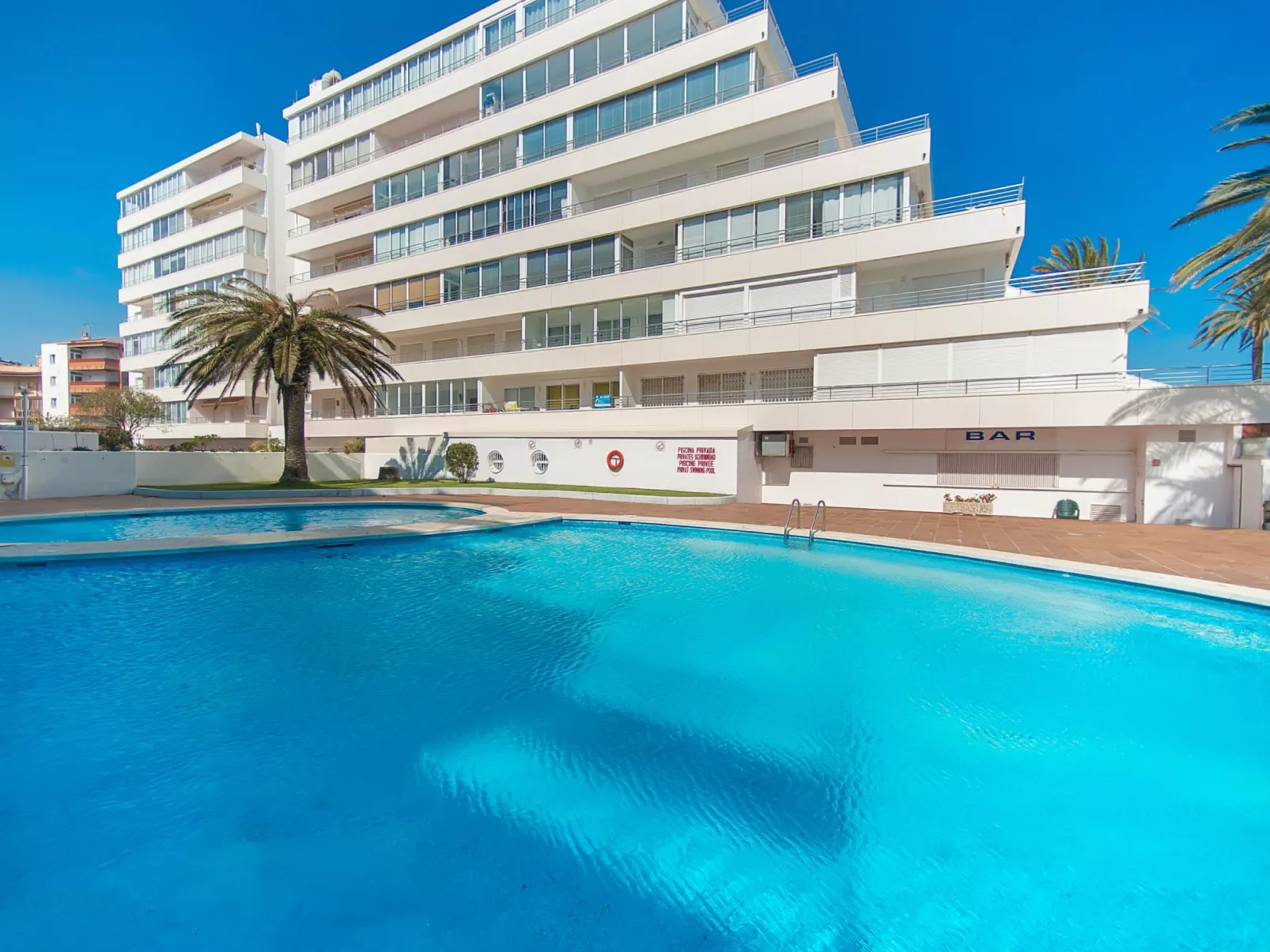 WELCS APARTAMENTO 224 EMP con TERRAZA - Draußen