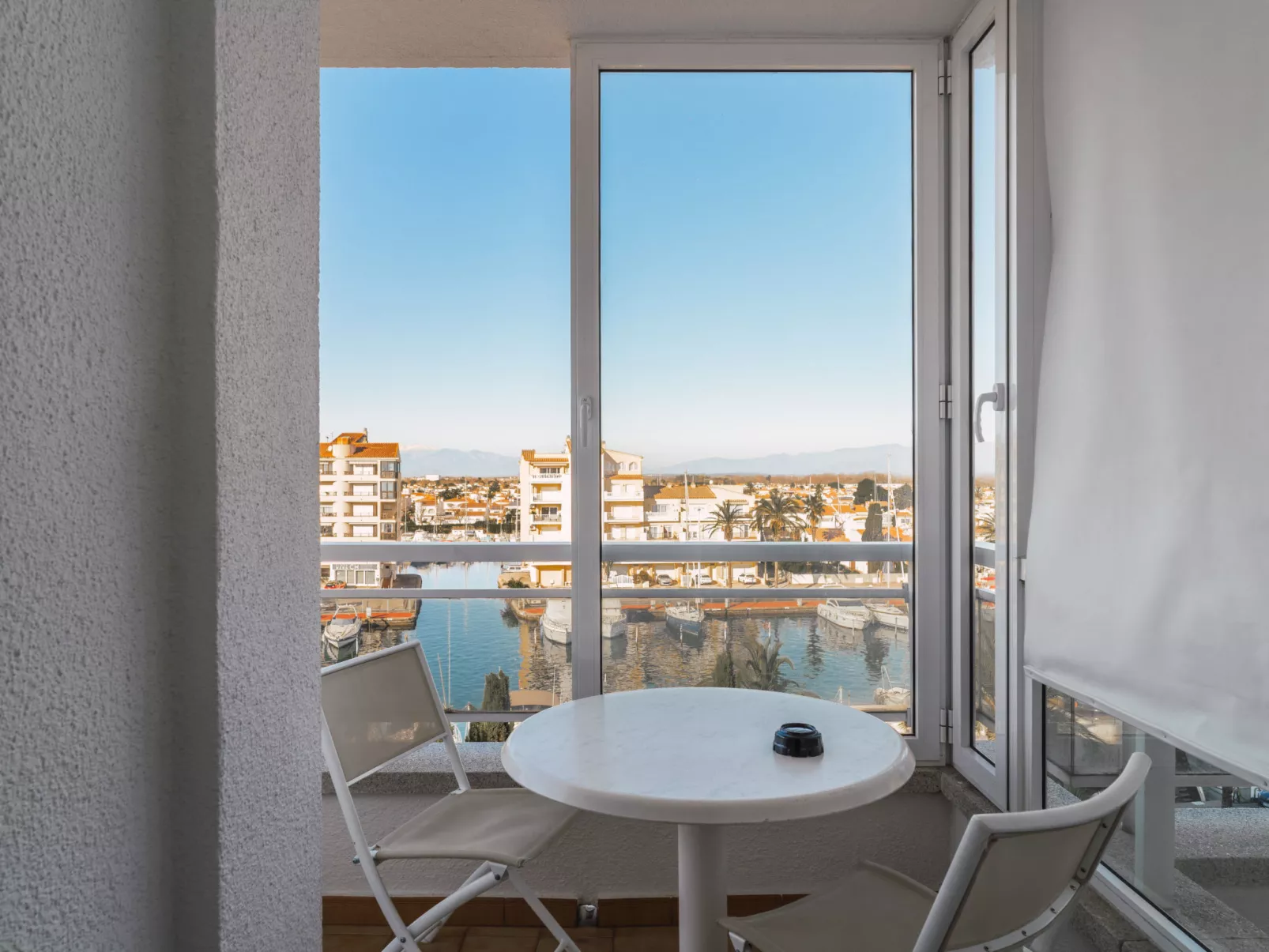 WELCS APARTAMENTO 202 EMP CON VISTAS AL CANAL - Dedans