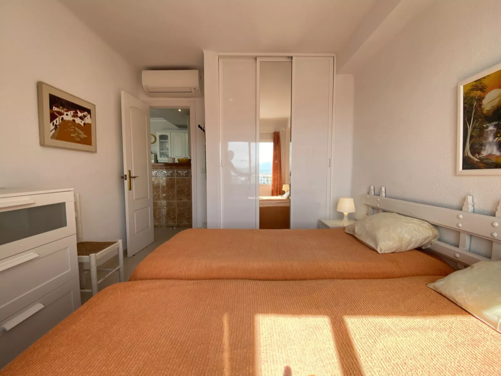 Coronado 73 Apartment by Casasol - Drinnen