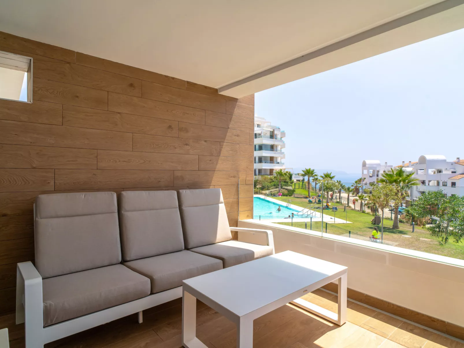 Luxury Premium Isea 1122 by Casasol - Drinnen