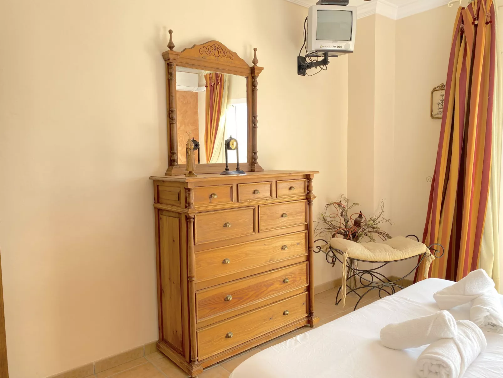 Villa Mirto Private Pool by Casasol - Inside