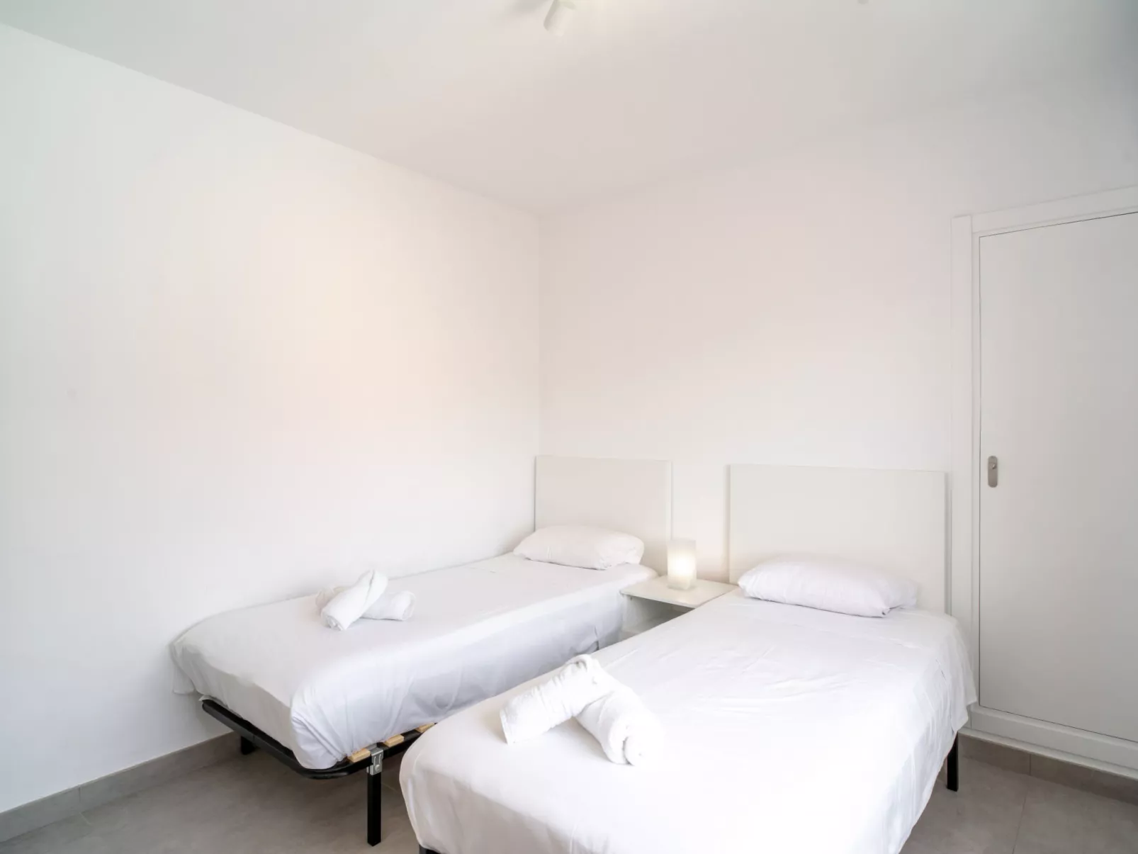 Perdigon 325 Paradise by Casasol - Inside