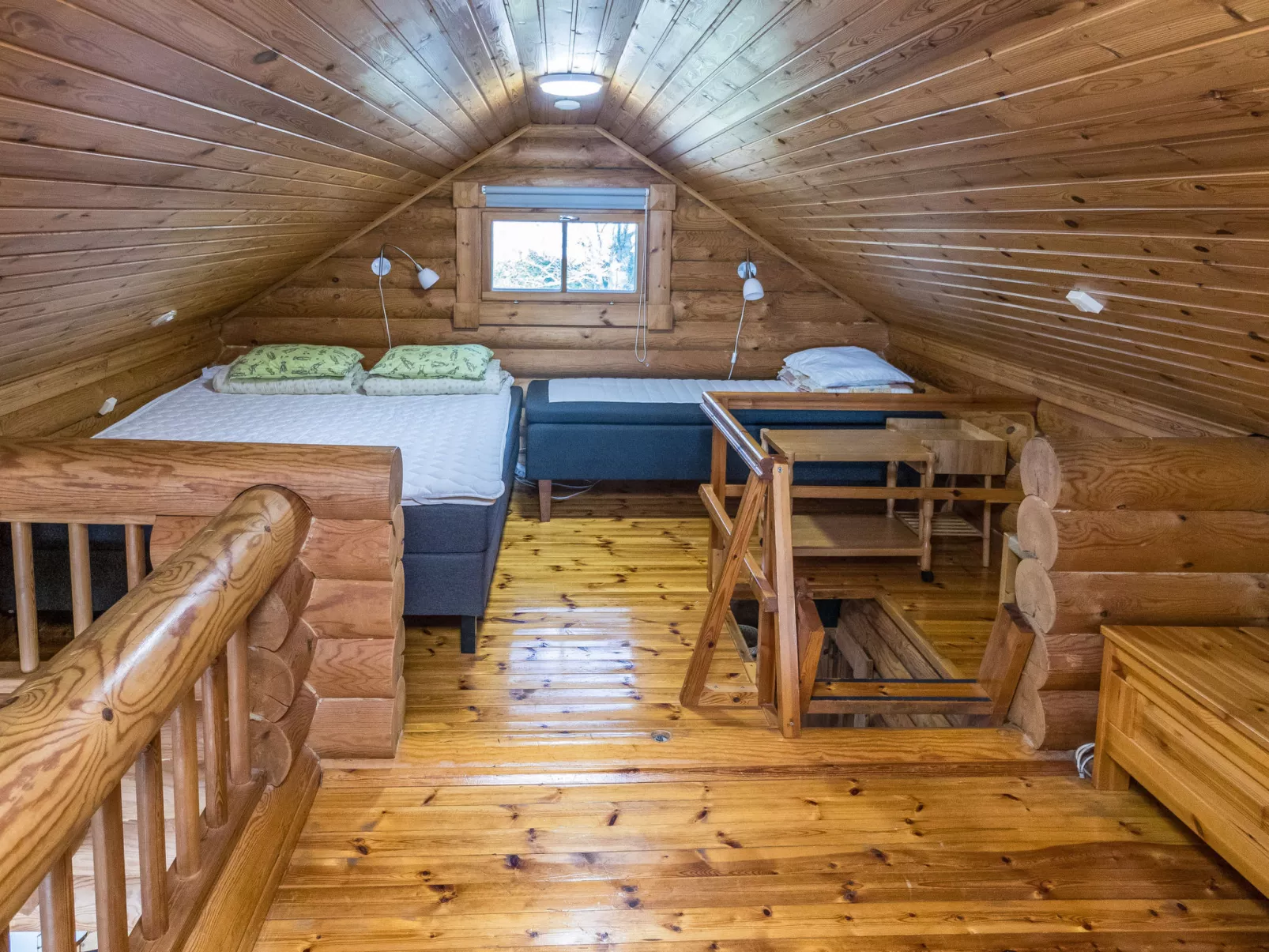 Peltoneuvos - Drinnen