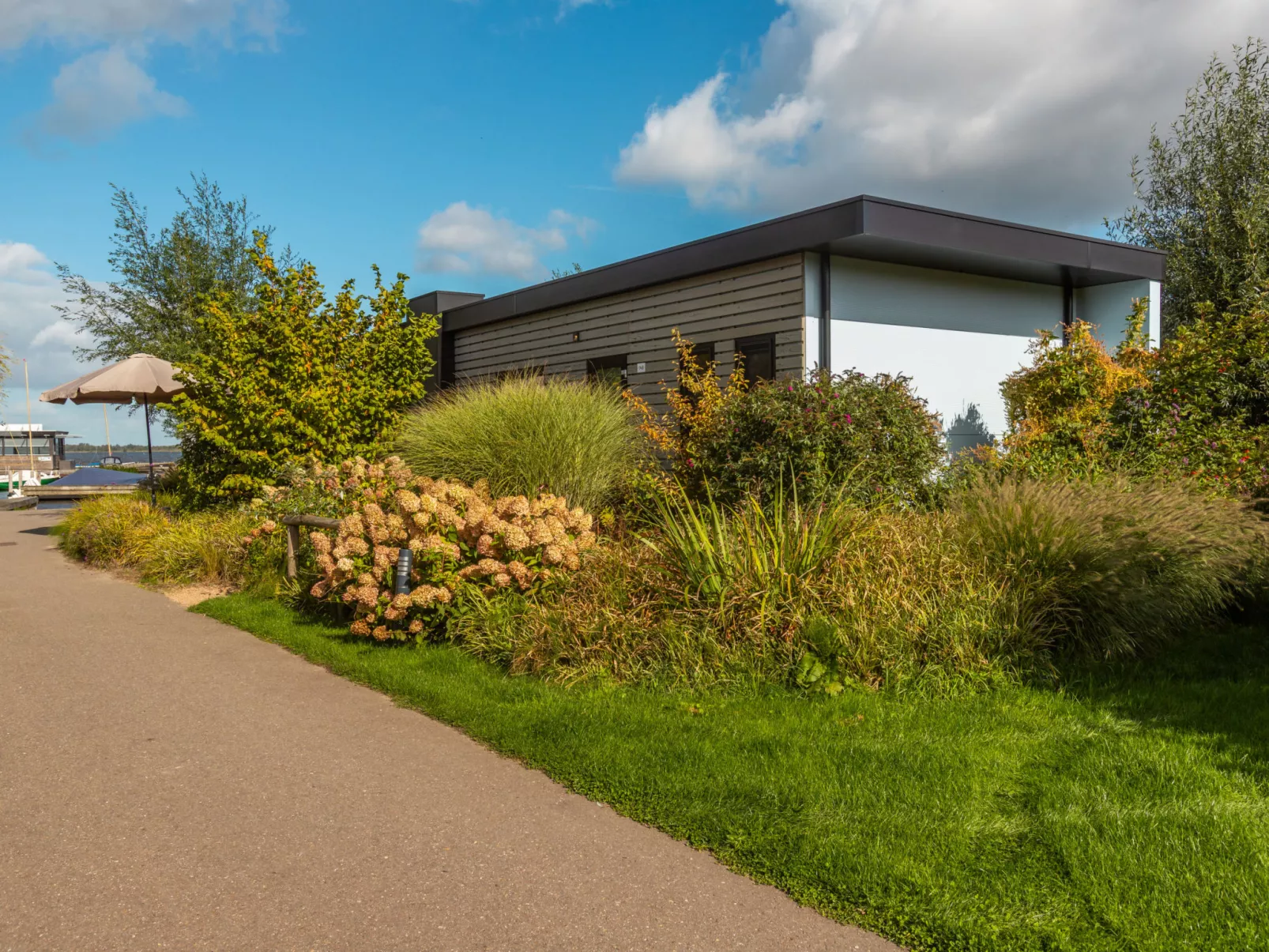 Vakantiepark Wiedense meren - Chalet Comfort - Outside