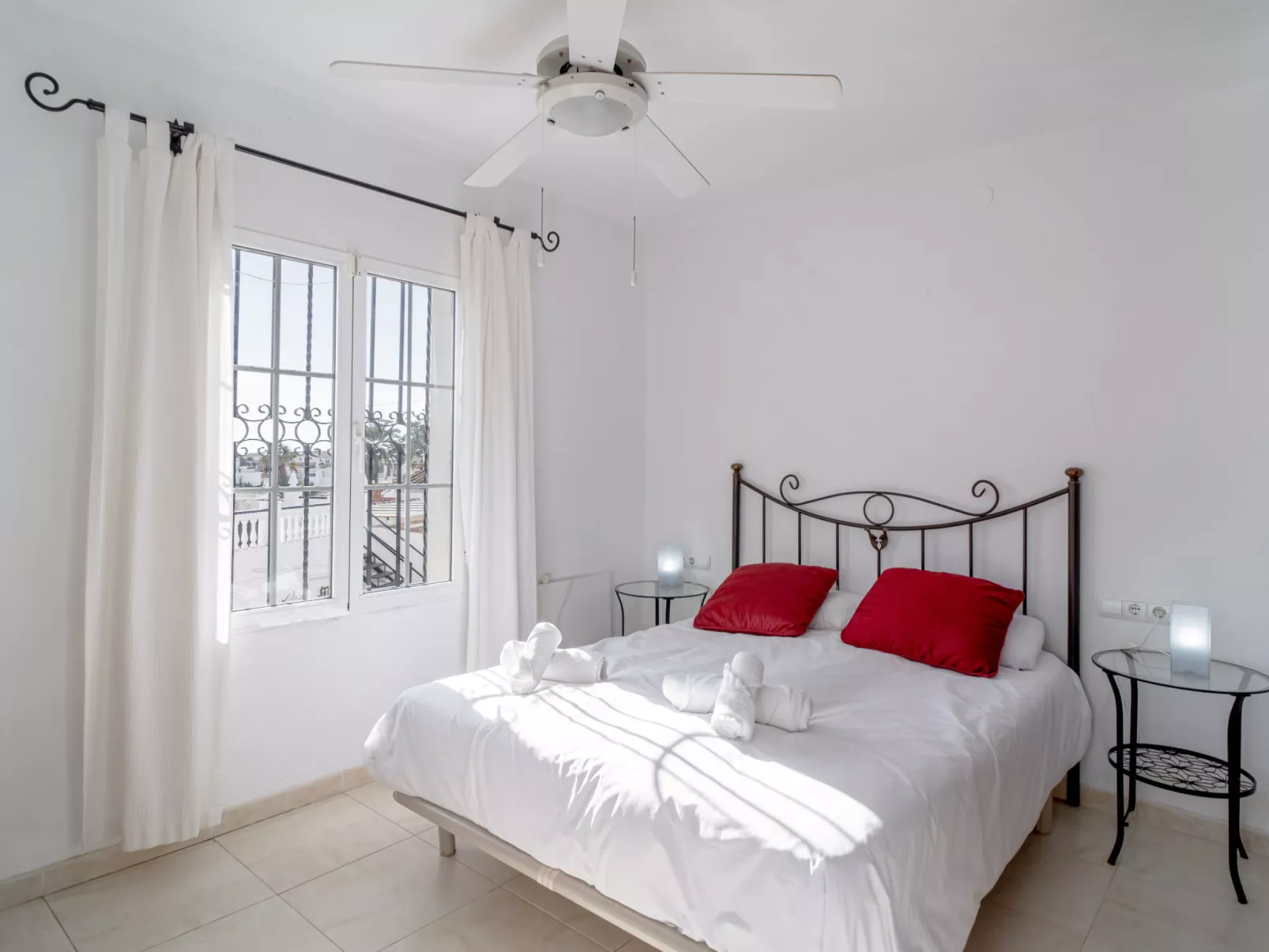 Villa Caritas Punta Lara by Casasol - Drinnen