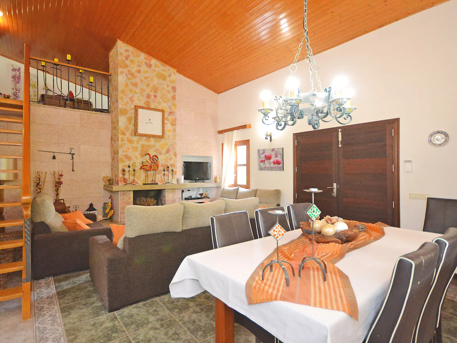 Ca na rossa - Dedans