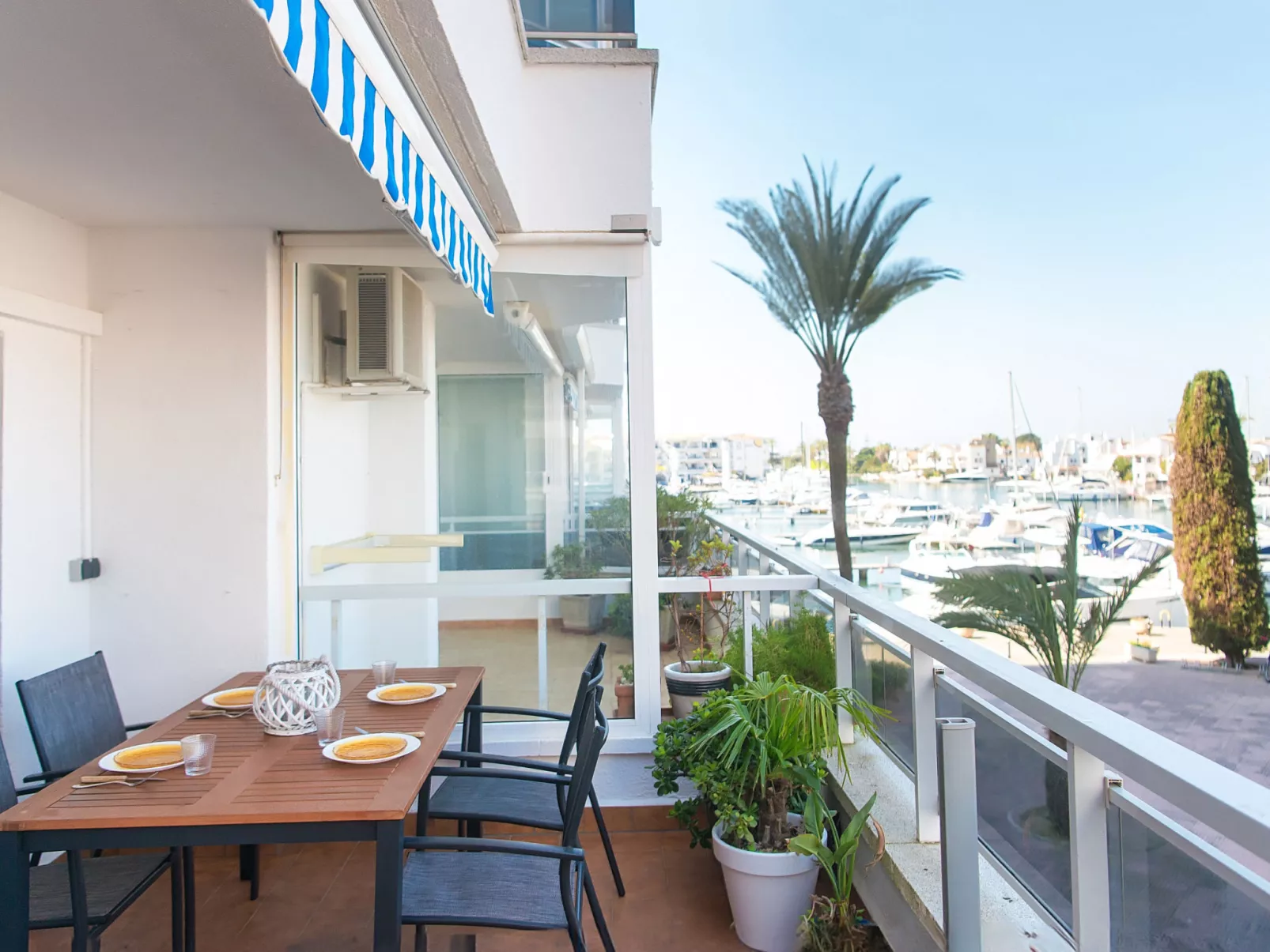 WELCS APARTAMENTO 059 EMP con vista al canal - Dehors