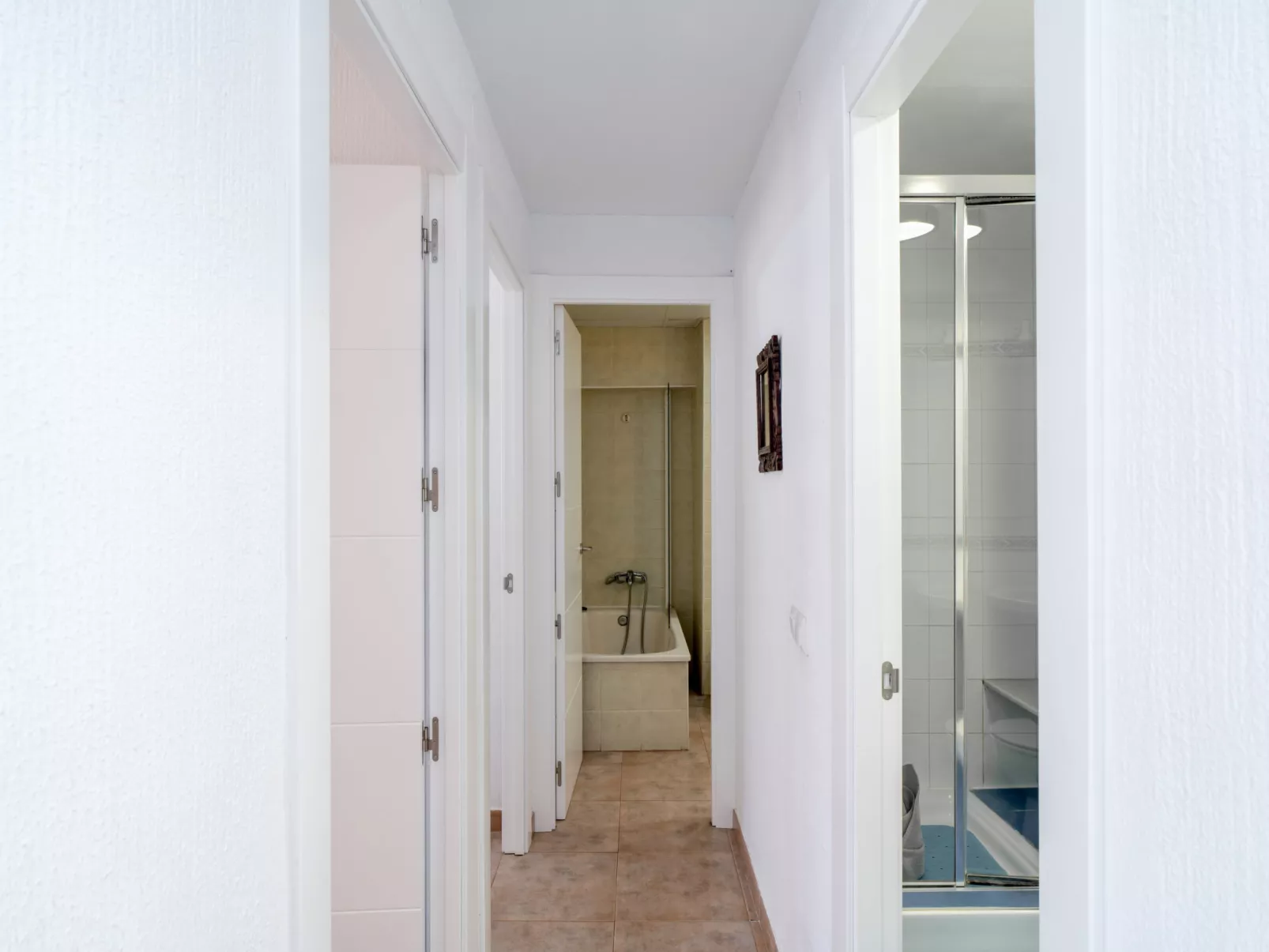 Carabeo 28 Apartment by Casasol - Inside