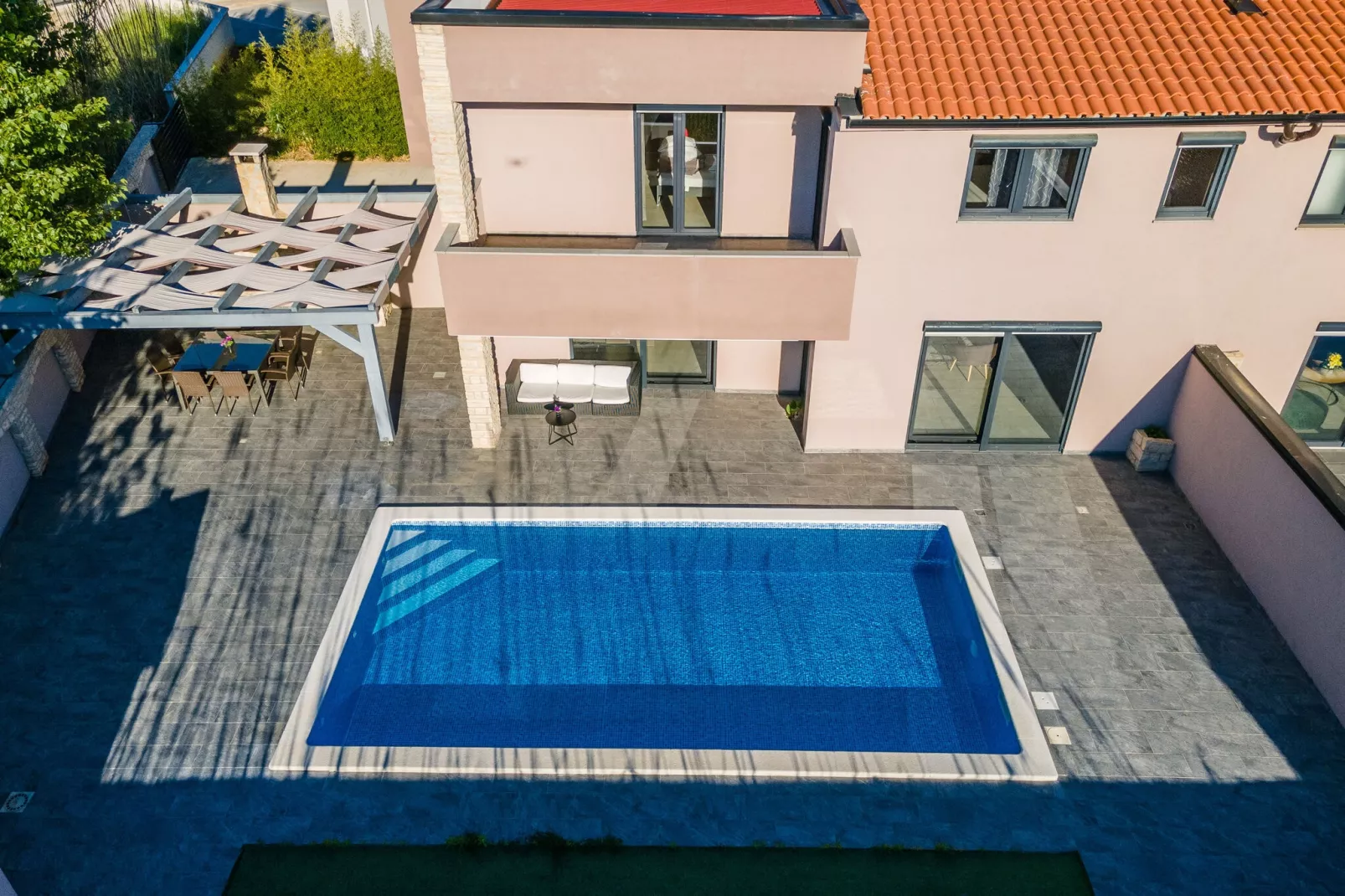 Villa Nika-Exterior summer