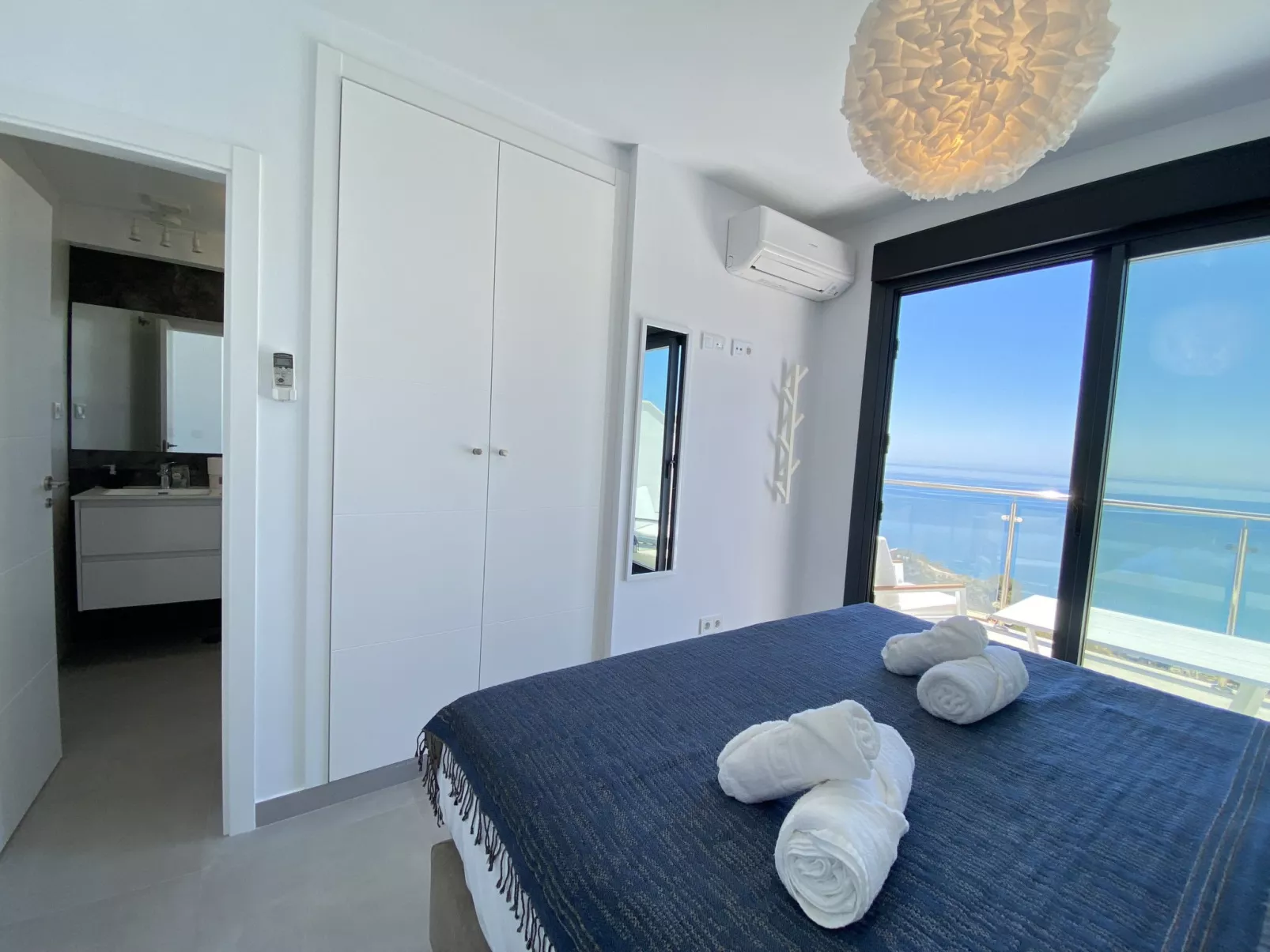 Terrazas de Ladera Duplex 5 by Casasol - Inside