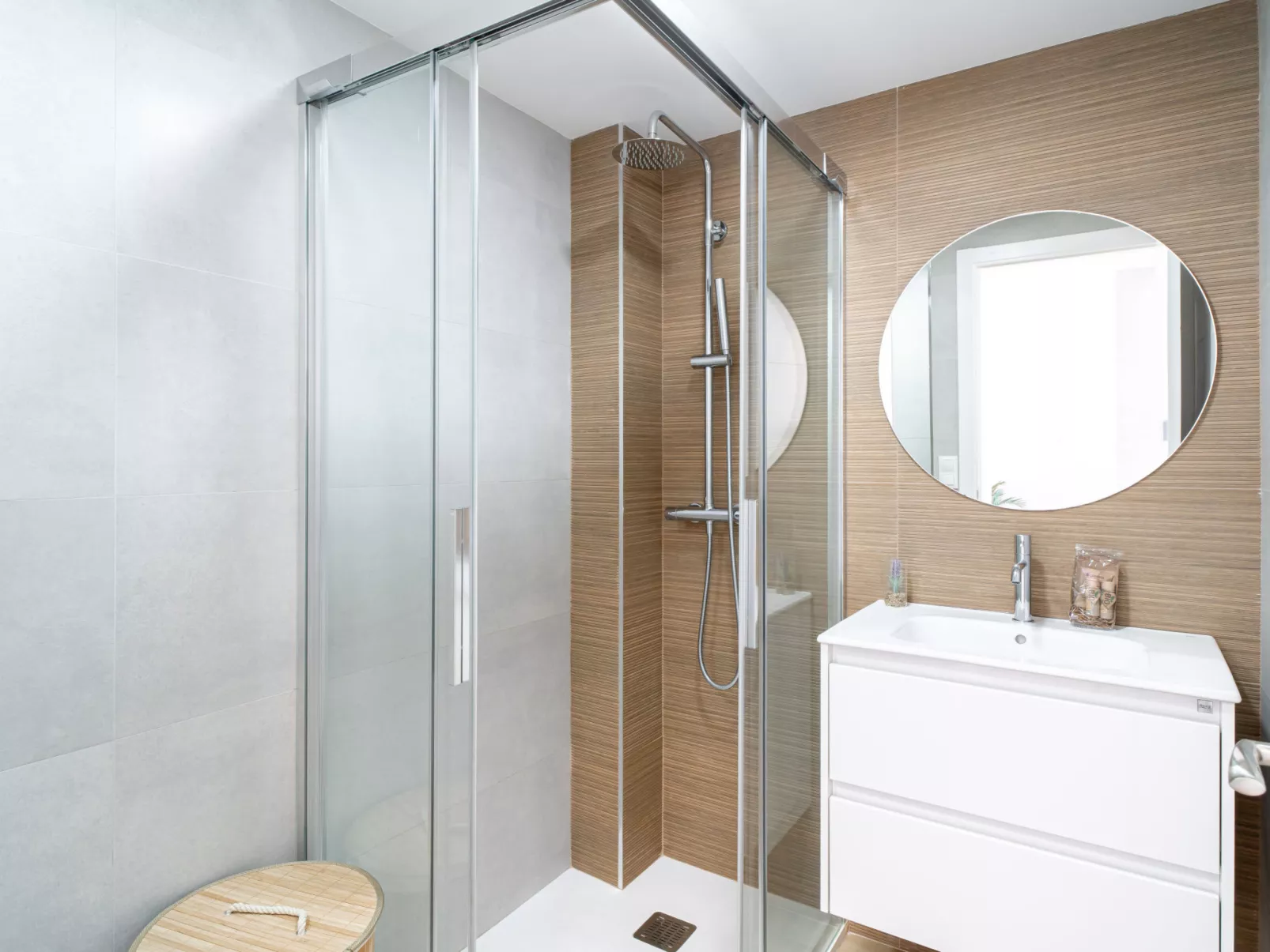 Coronado 25 Deluxe by Casasol - Drinnen