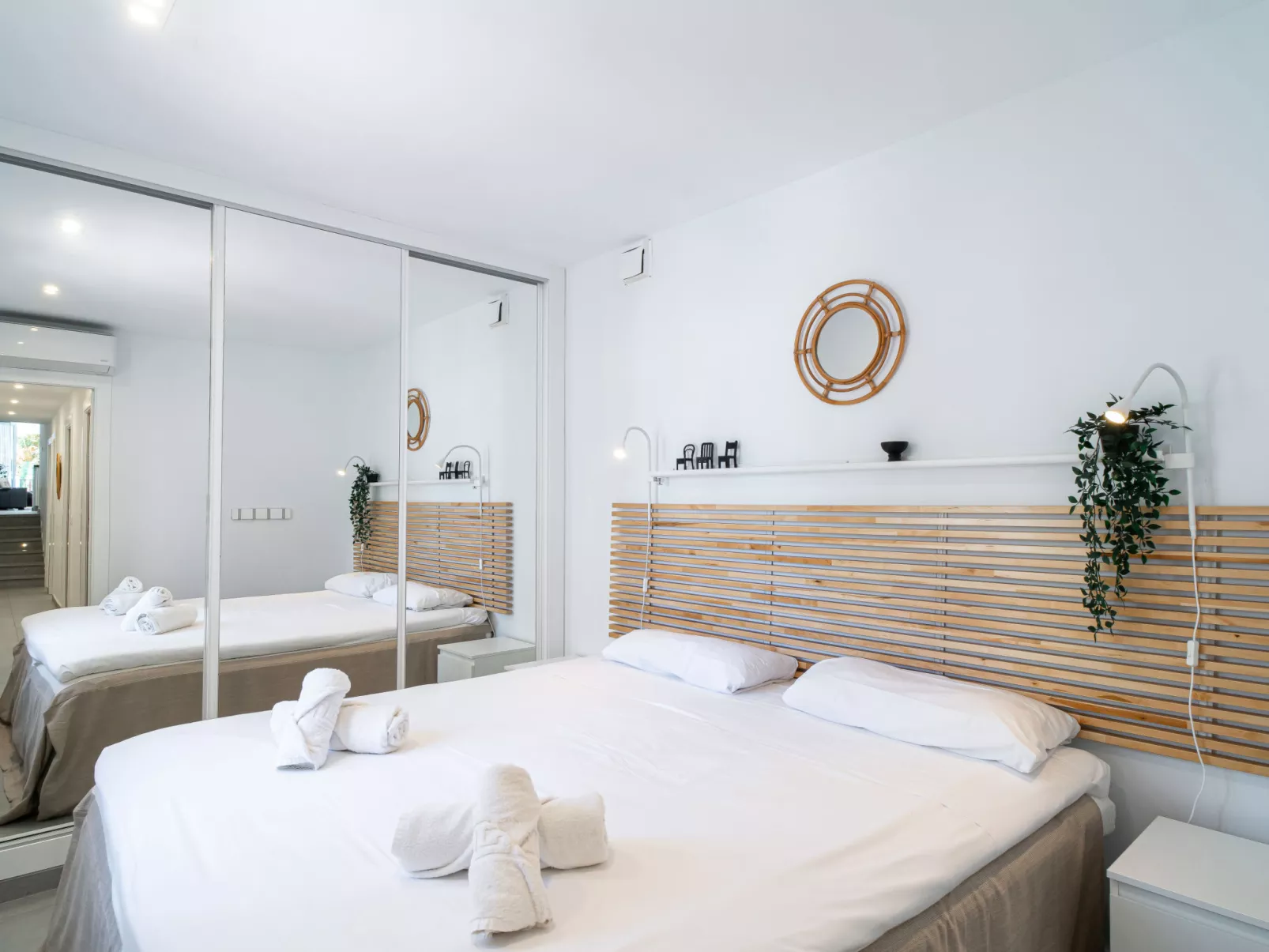 Tuhillo E1 Luxury Seaview by Casasol - Drinnen