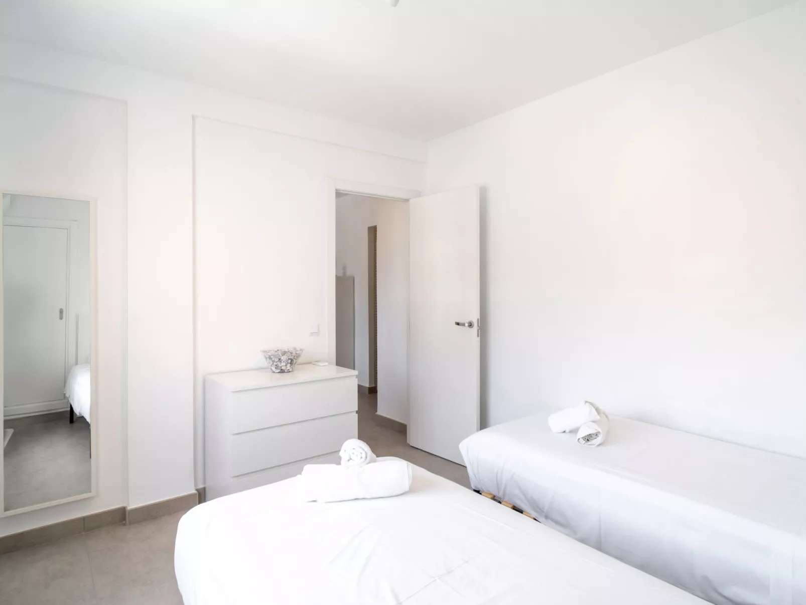 Perdigon 325 Paradise by Casasol - Inside