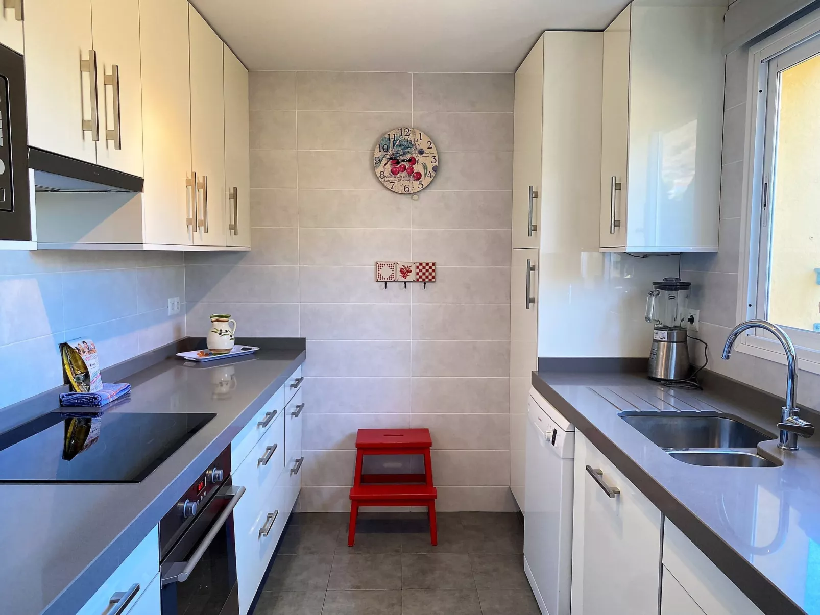 Senorio de Capistrano by Casasol - Inside