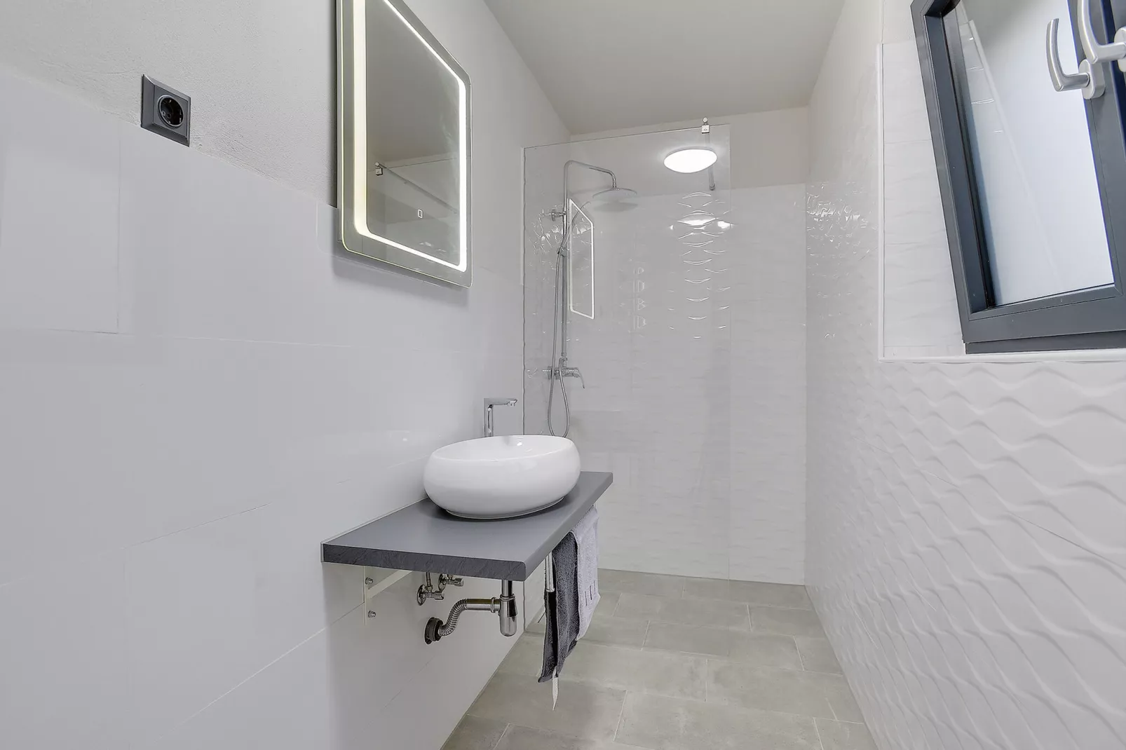 Villa Nika-Bathroom