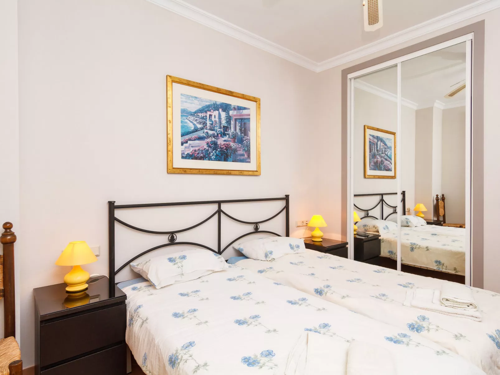 Carabeo 52 Apartment by Casasol - Inside