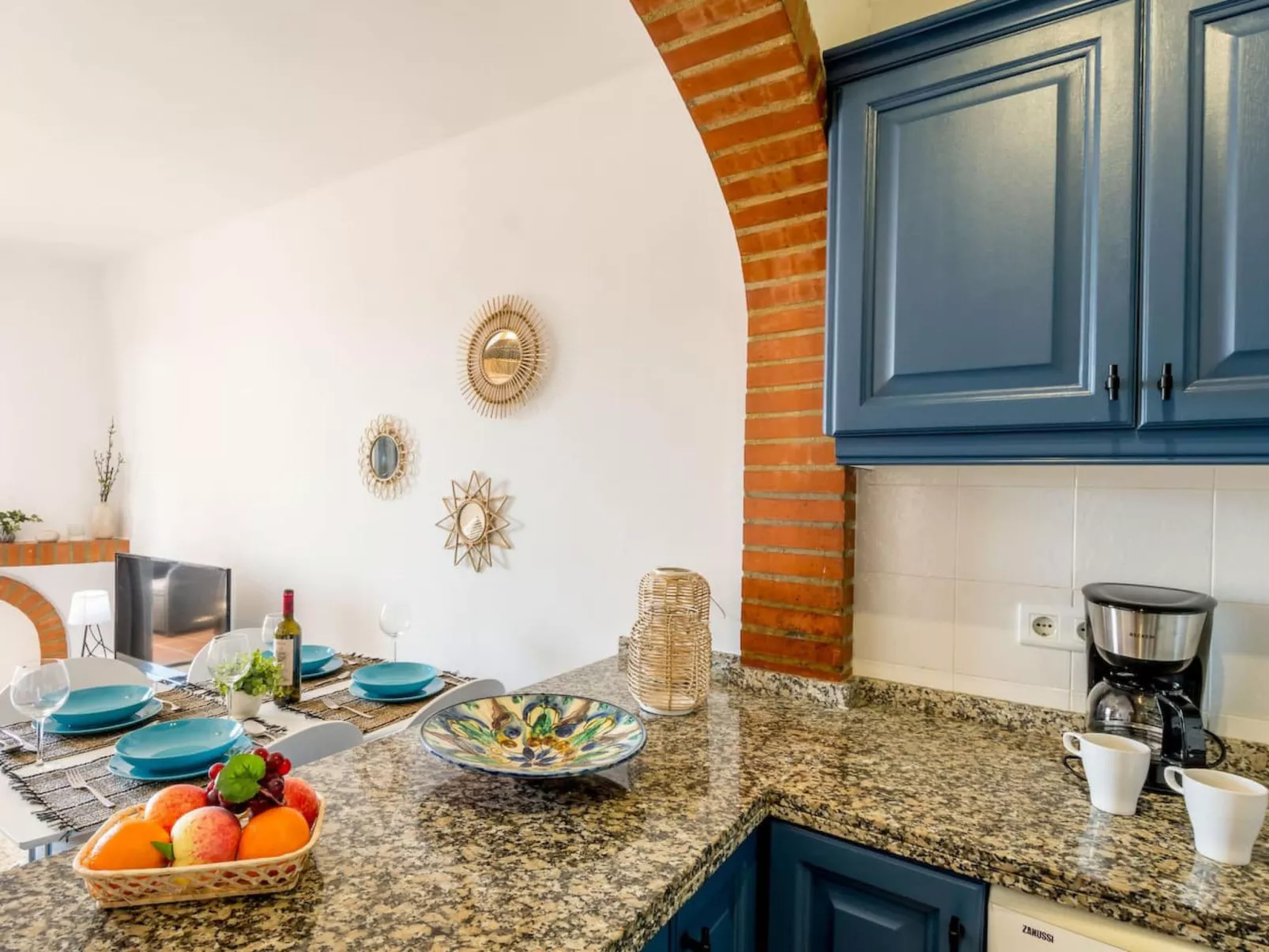 Capuchinos 55 San Juan Capistrano by Casasol - Drinnen