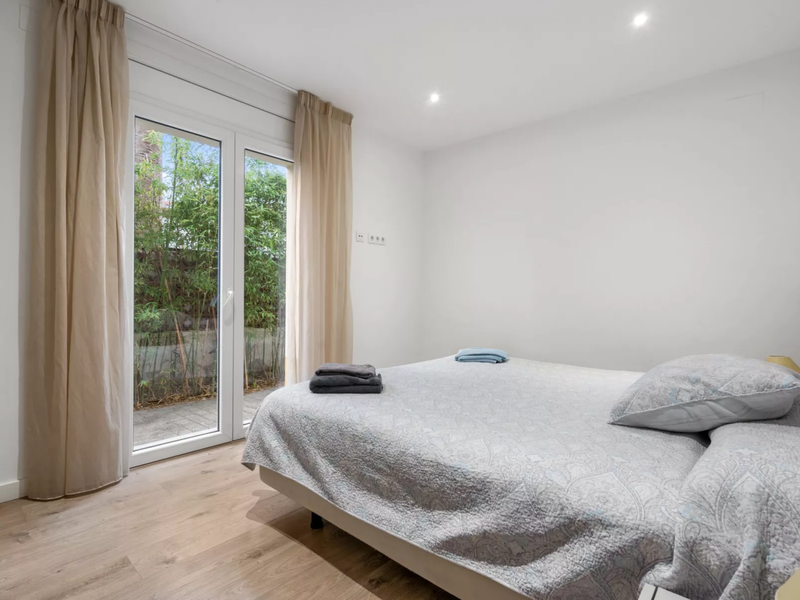 La Vida Sin Limites B EMP - Inside