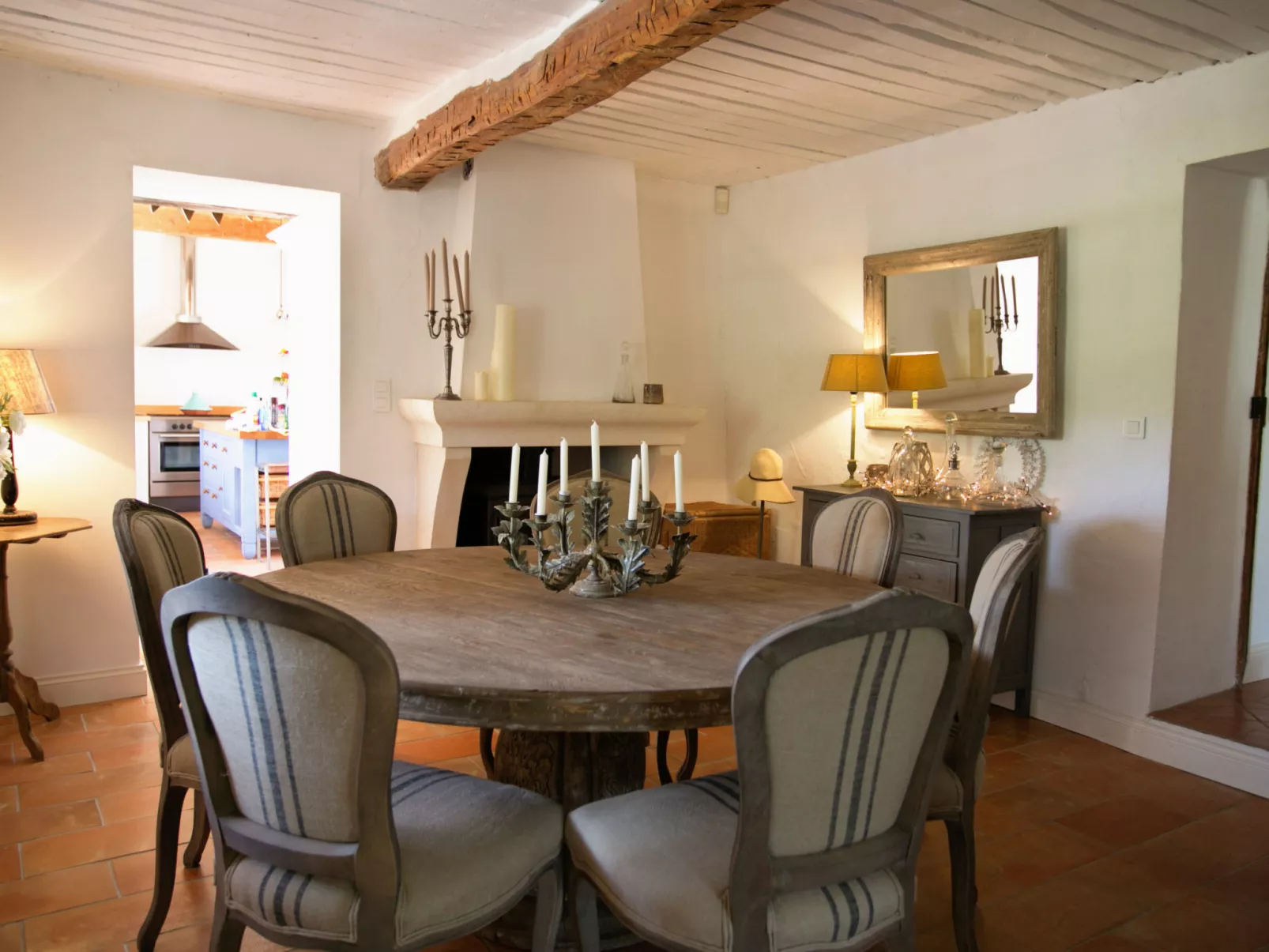 LI SIAN BEN - Inside