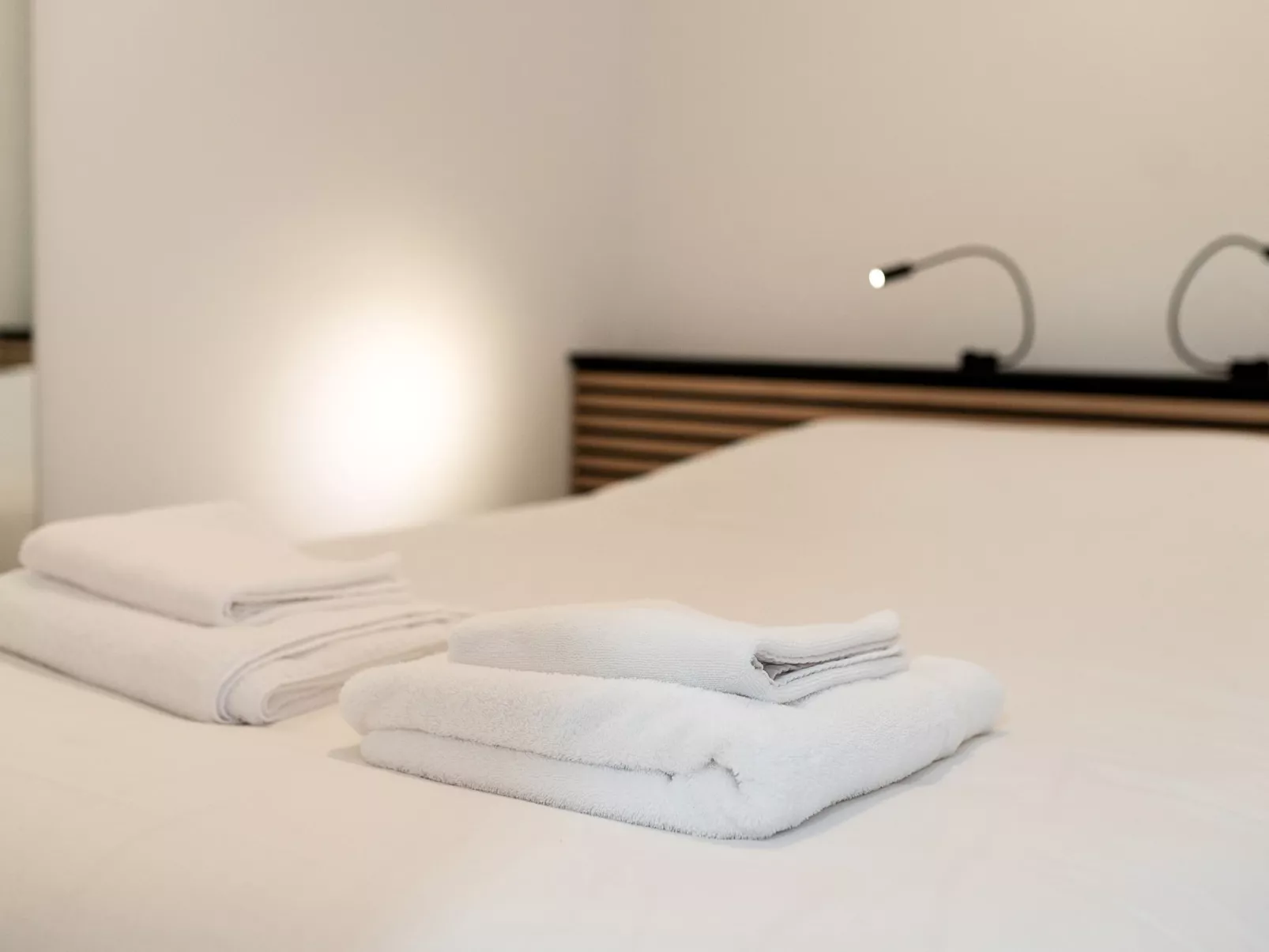 WELCS APARTAMENTO 158 EMP con vistas al canal - Drinnen