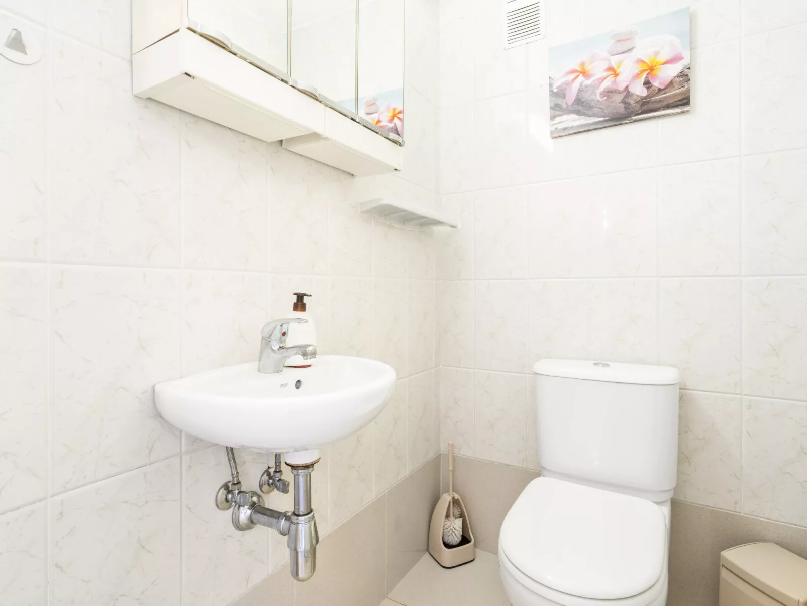 WELCS APARTAMENTO 227 EMP  con vistas al canal - Inside