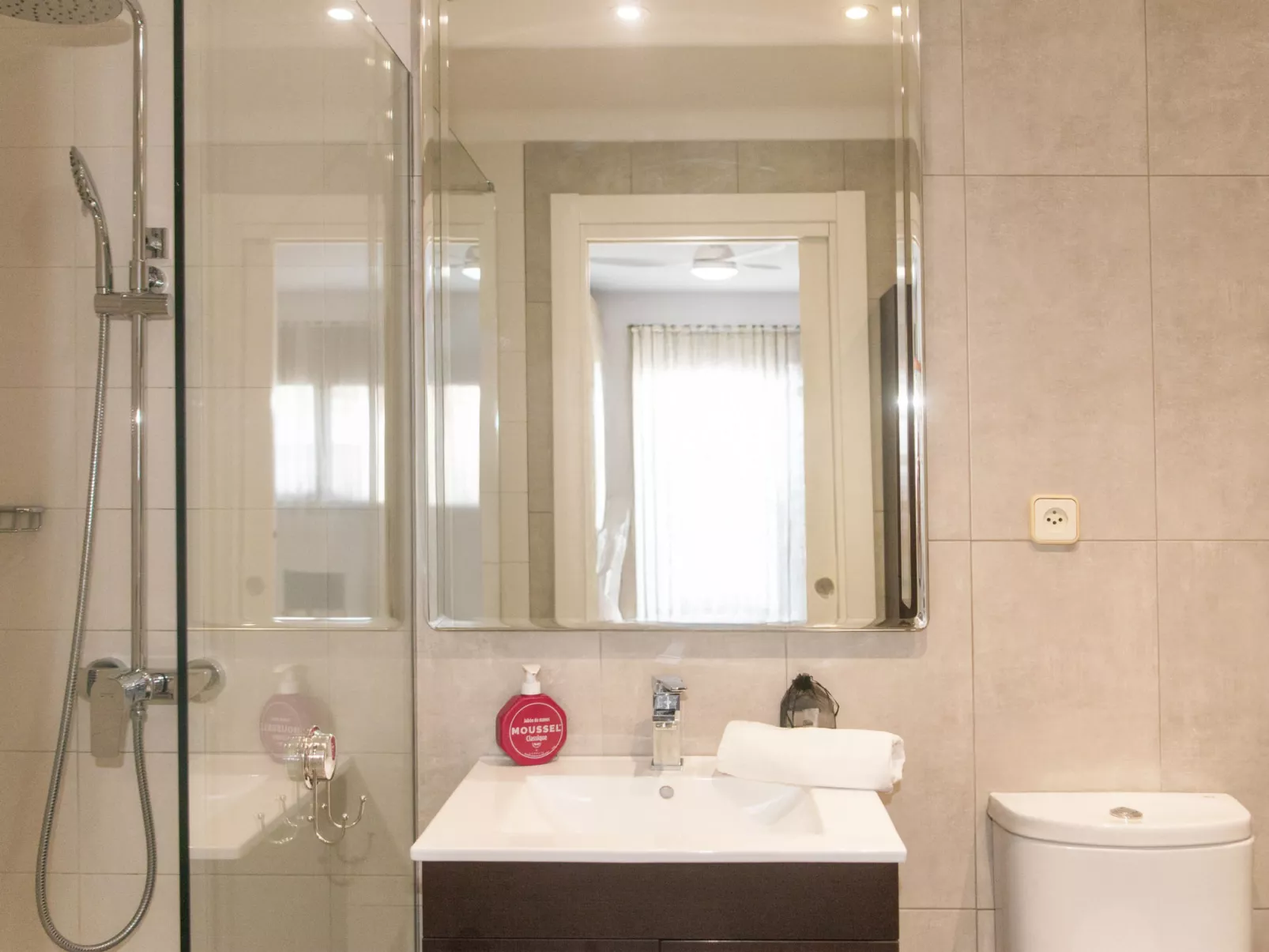 WELCS APARTAMENTO 267 PDA cerca de la playa - Dedans