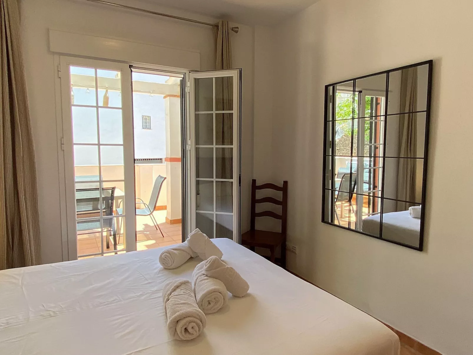 Azahara En Suite by Casasol - Drinnen