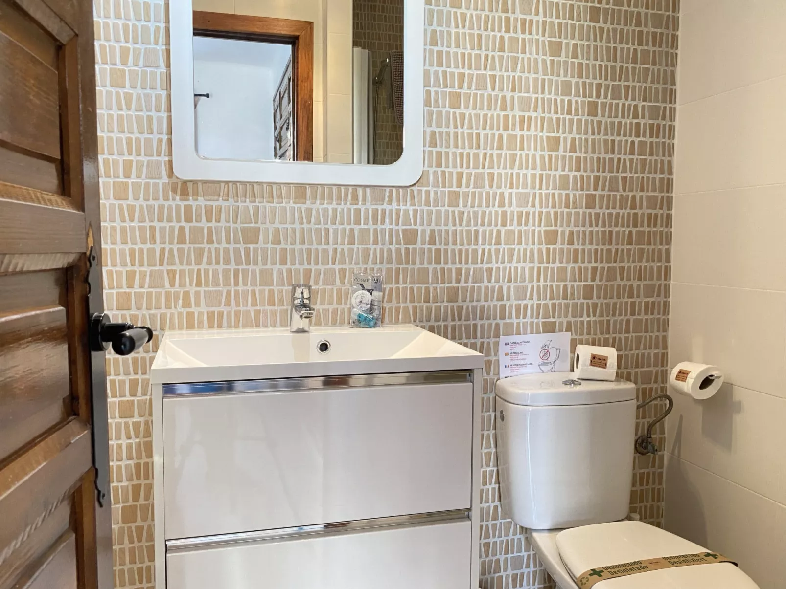 Los Naranjos 18B Capistrano Village by Casasol - Drinnen