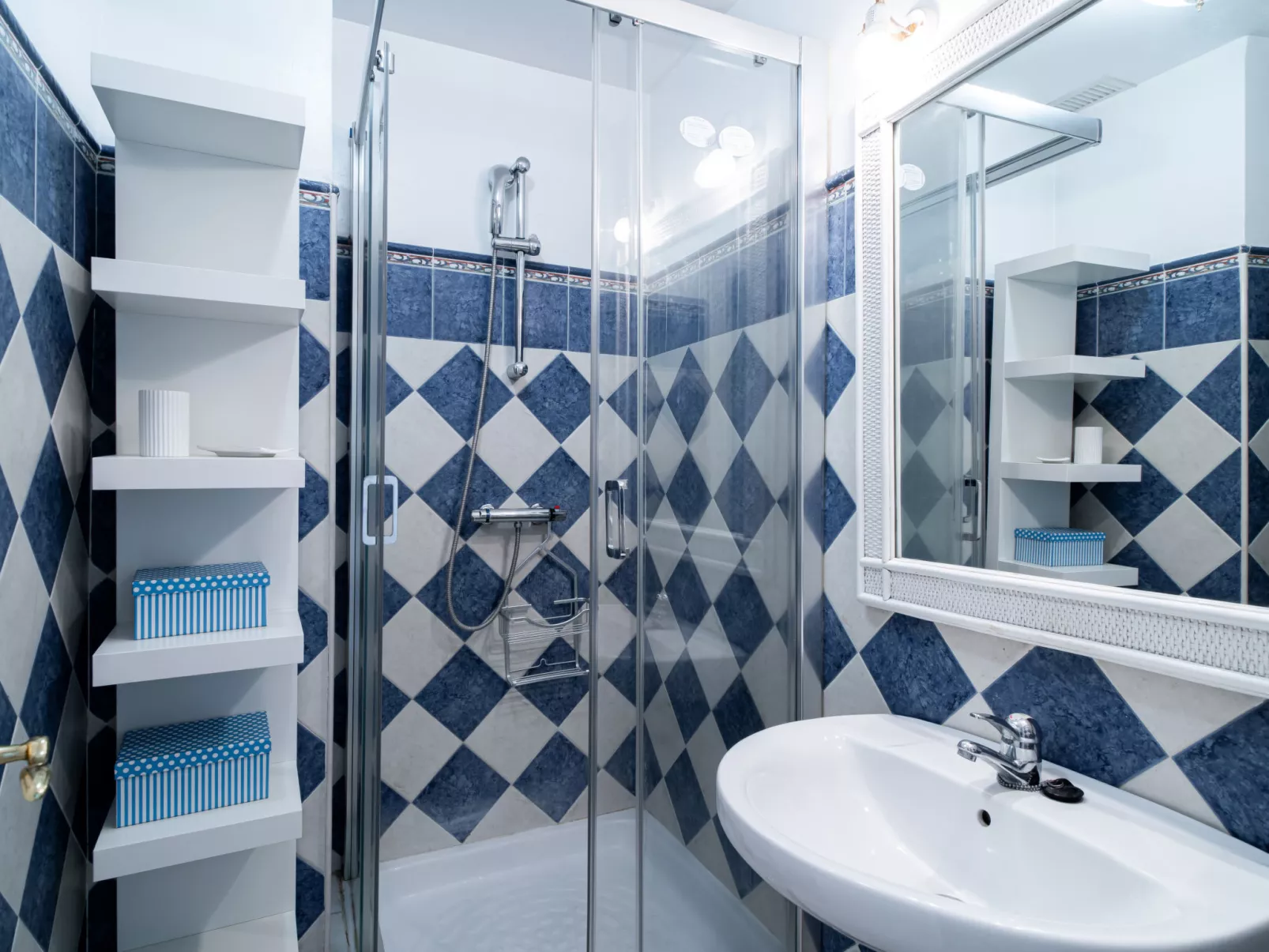 Granada 46 Centro by Casasol - Drinnen